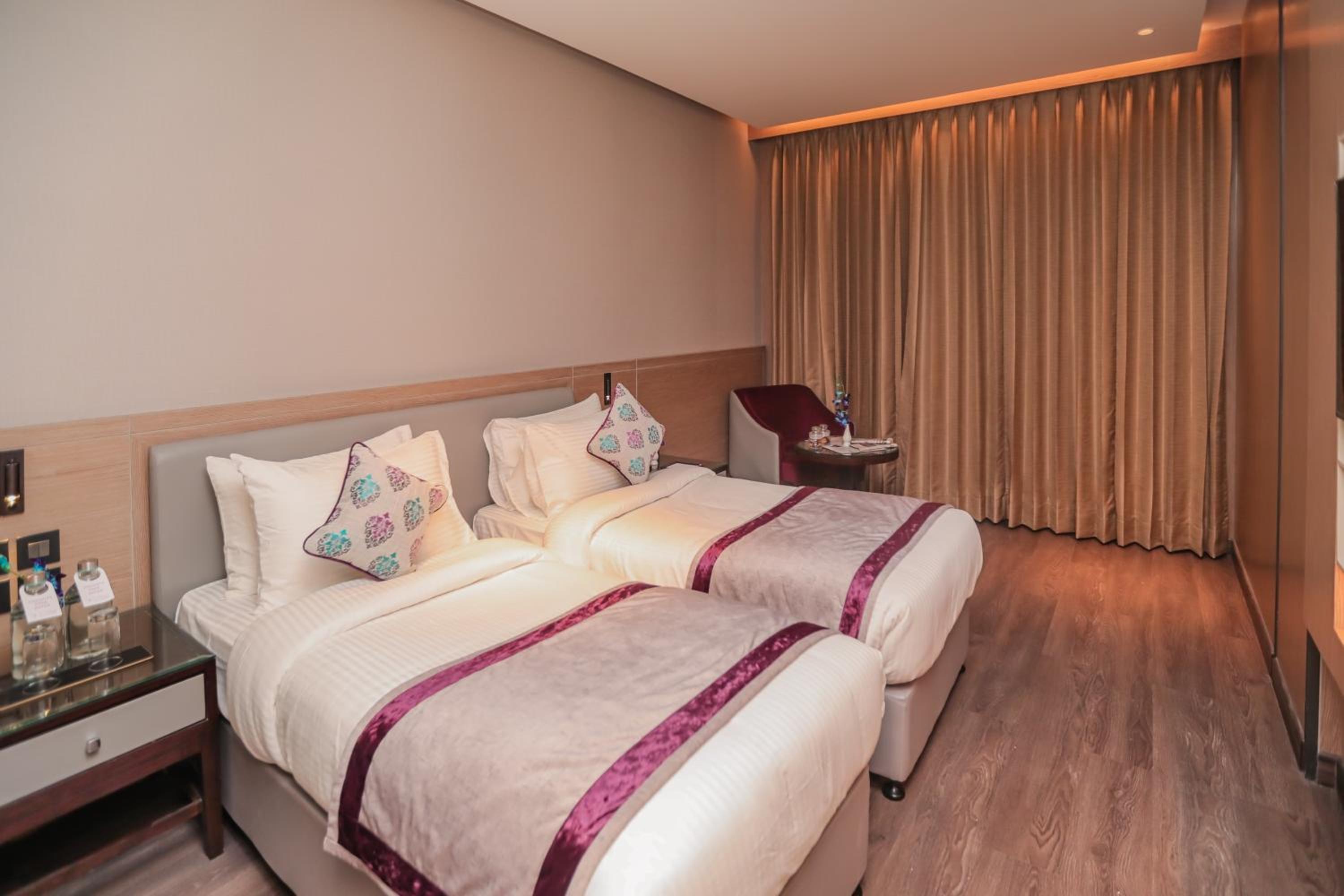 Superior Room - Pick and Drop-off To Golden Temple- Complimentary One Time .