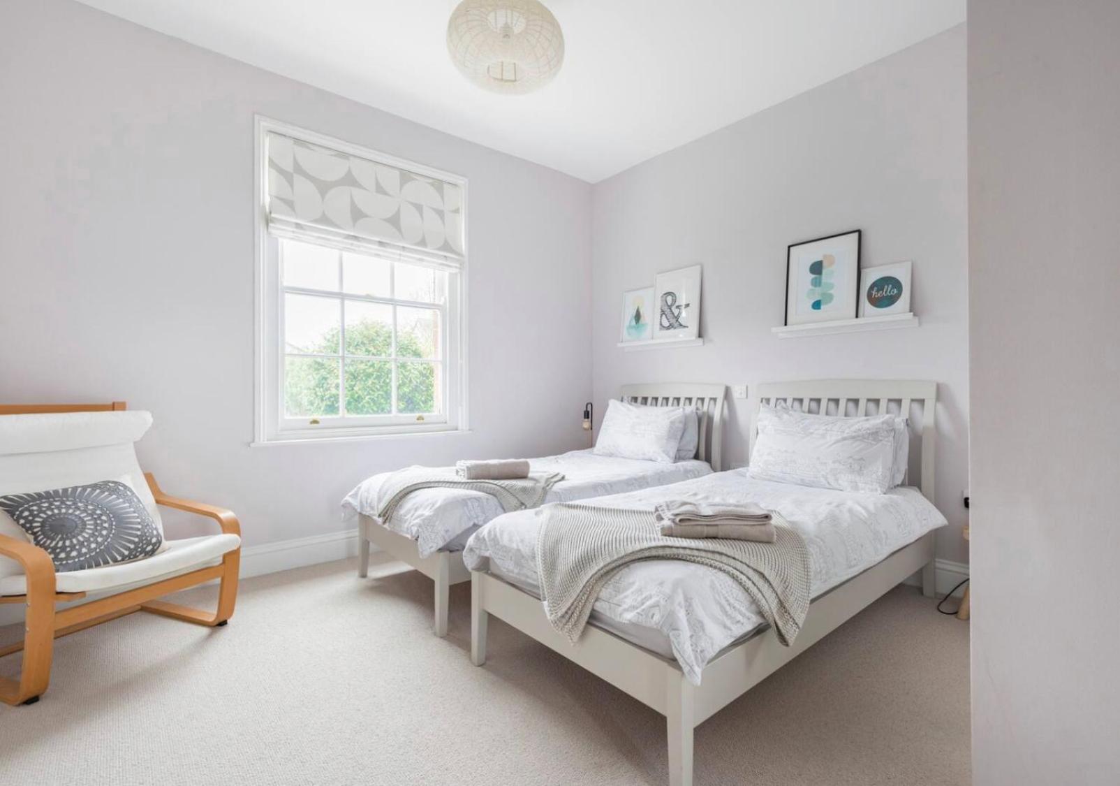 Four-Bedroom House photo 1