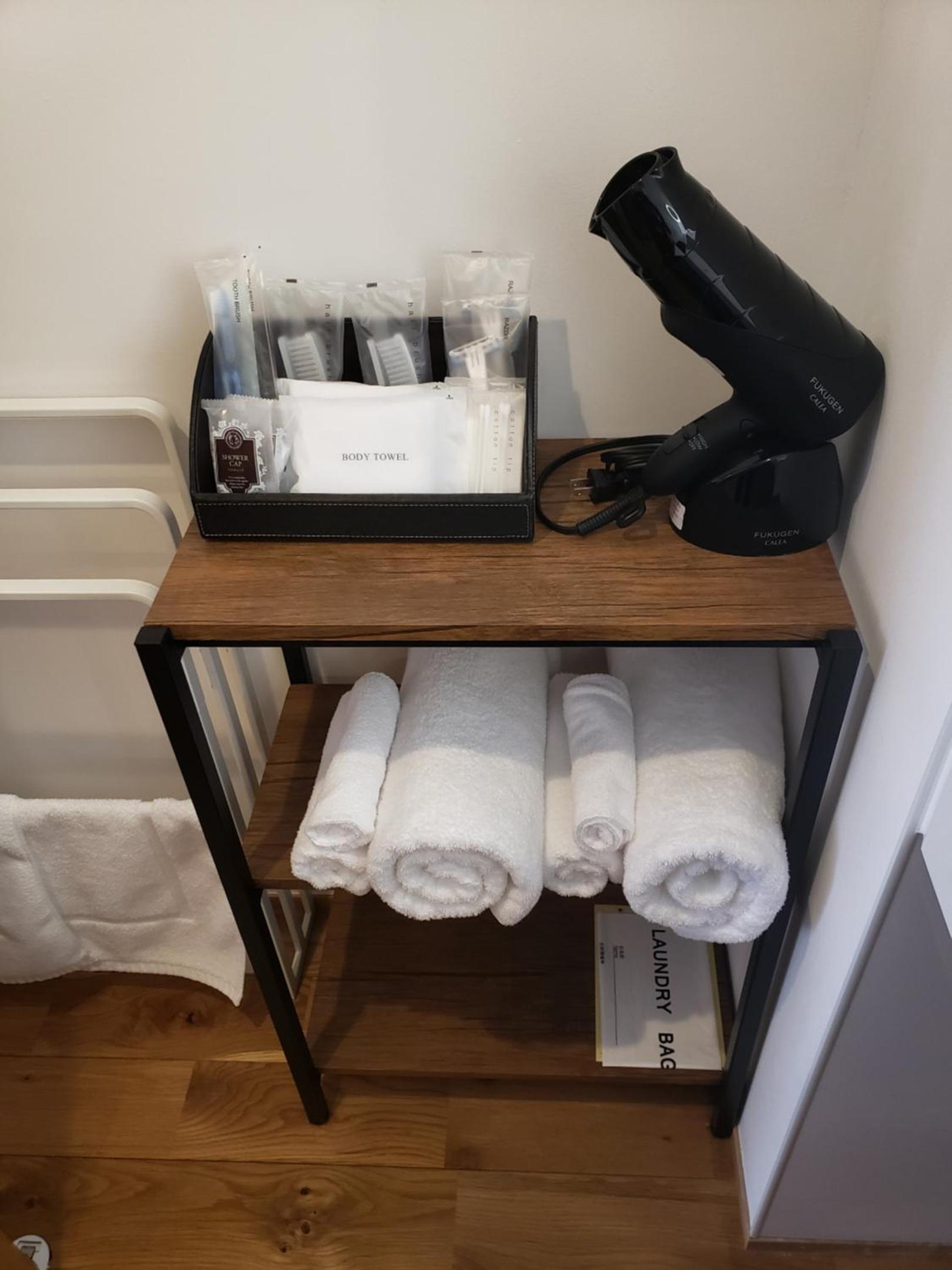 Executive Twin Room - Non-Smoking - Photo 3