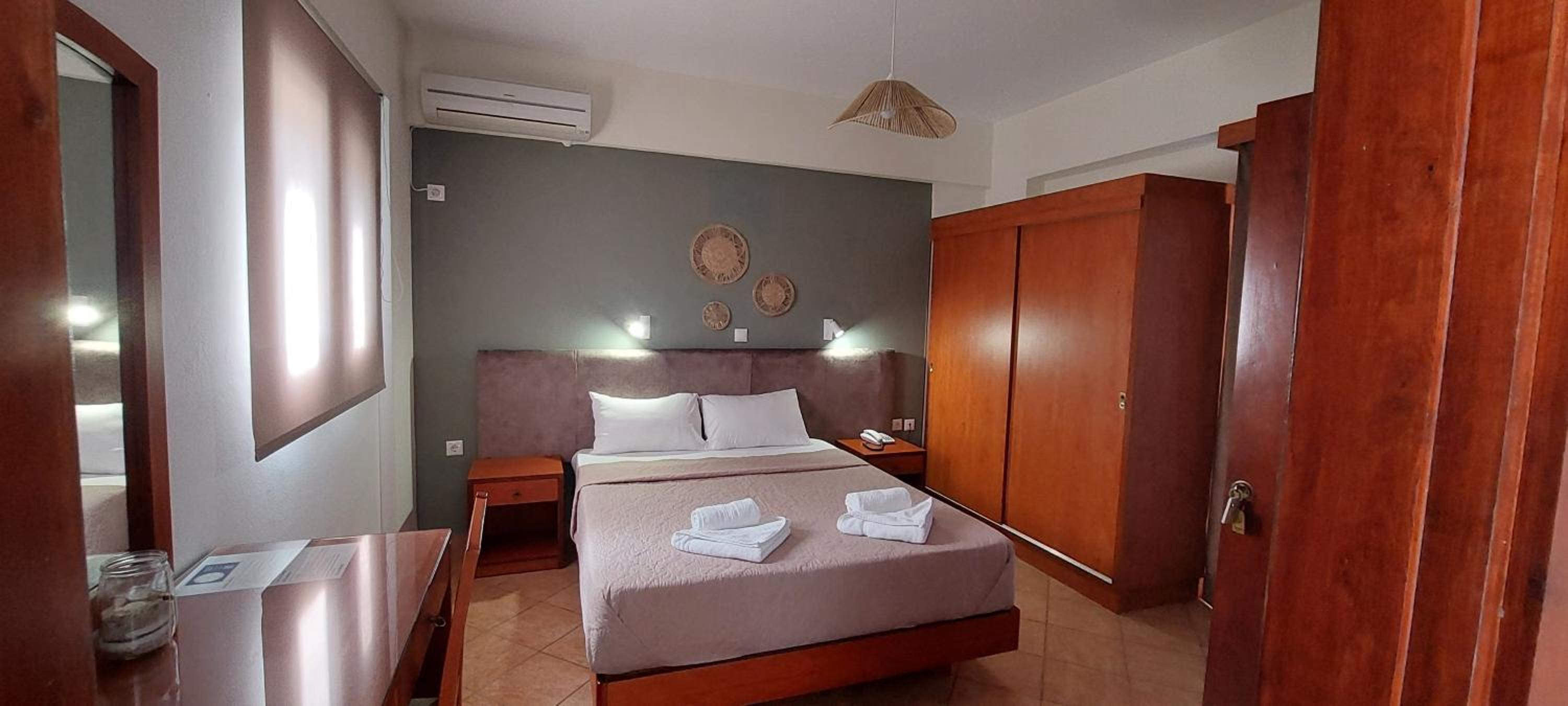 Standard Double Room photo 2