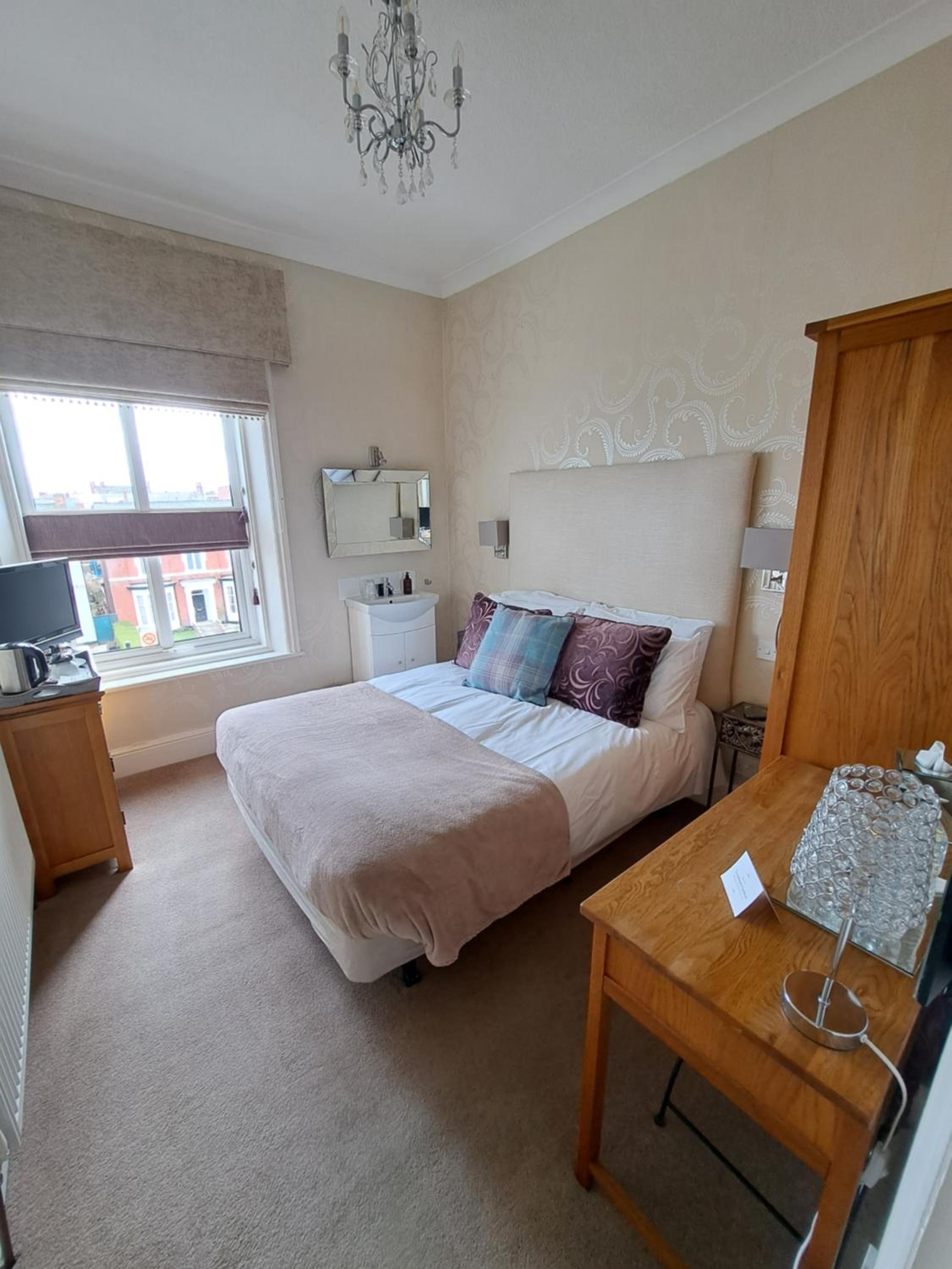 Deluxe Double Room photo 3