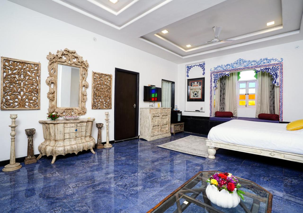 Palace Suite - Photo 6