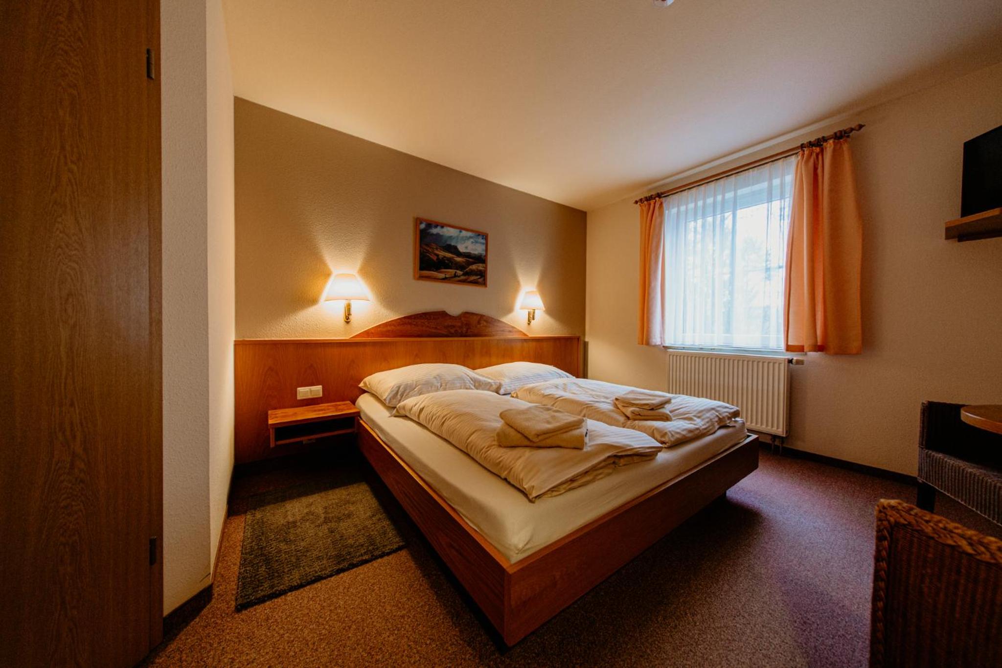 Double Room - Photo 1