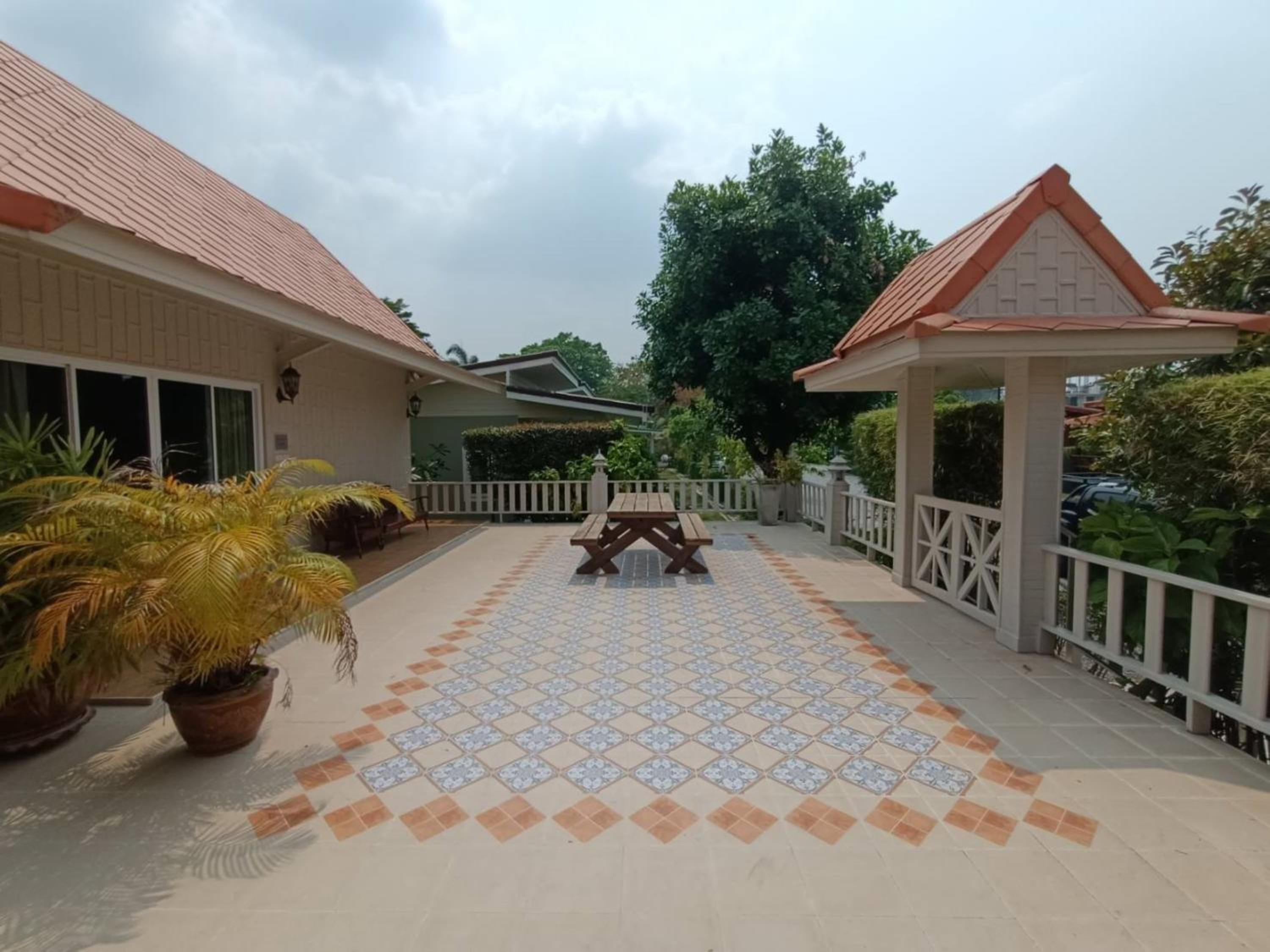 One-Bedroom Villa - Photo 15