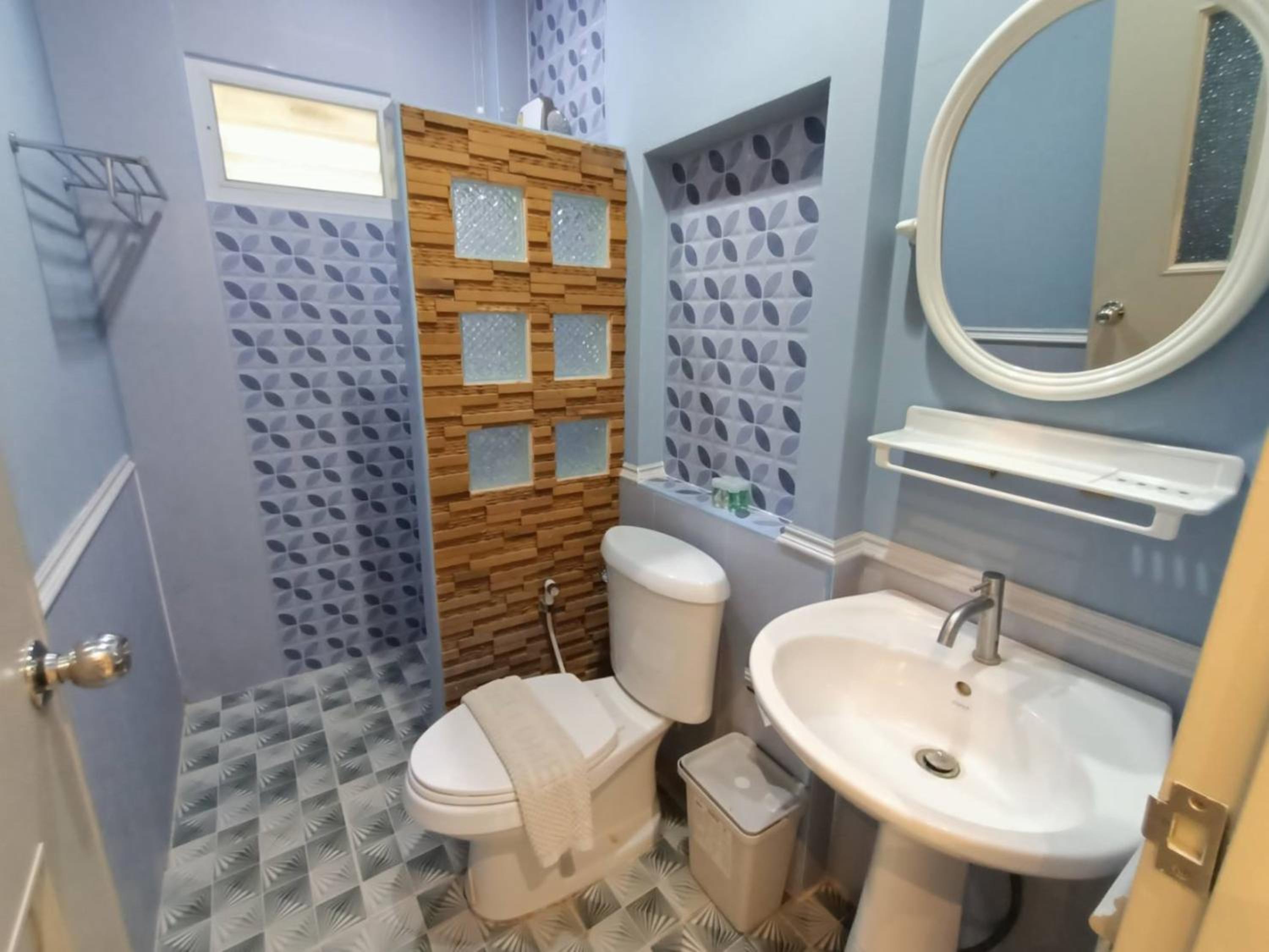 One-Bedroom Villa - Photo 2