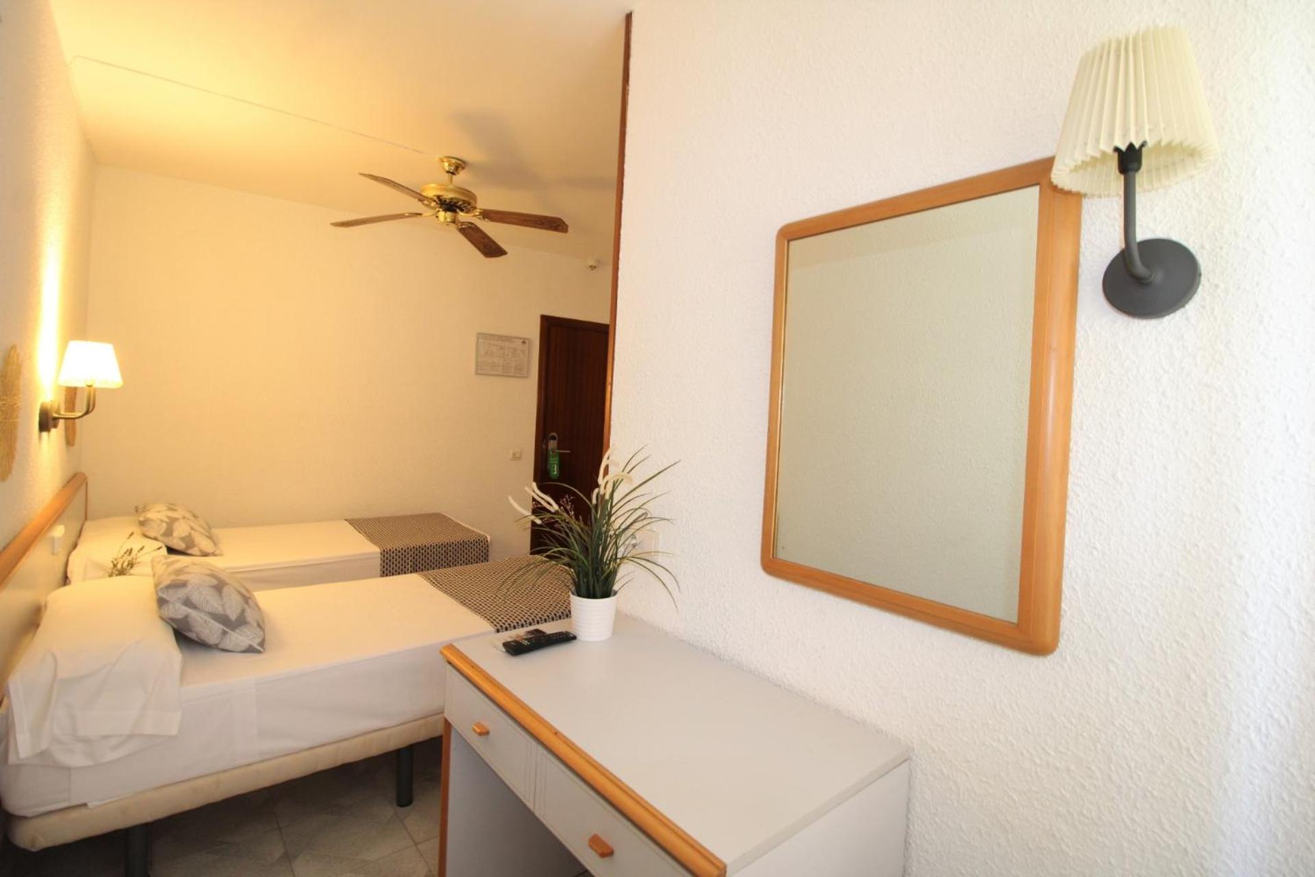 Habitación Doble con Cama Supletoria