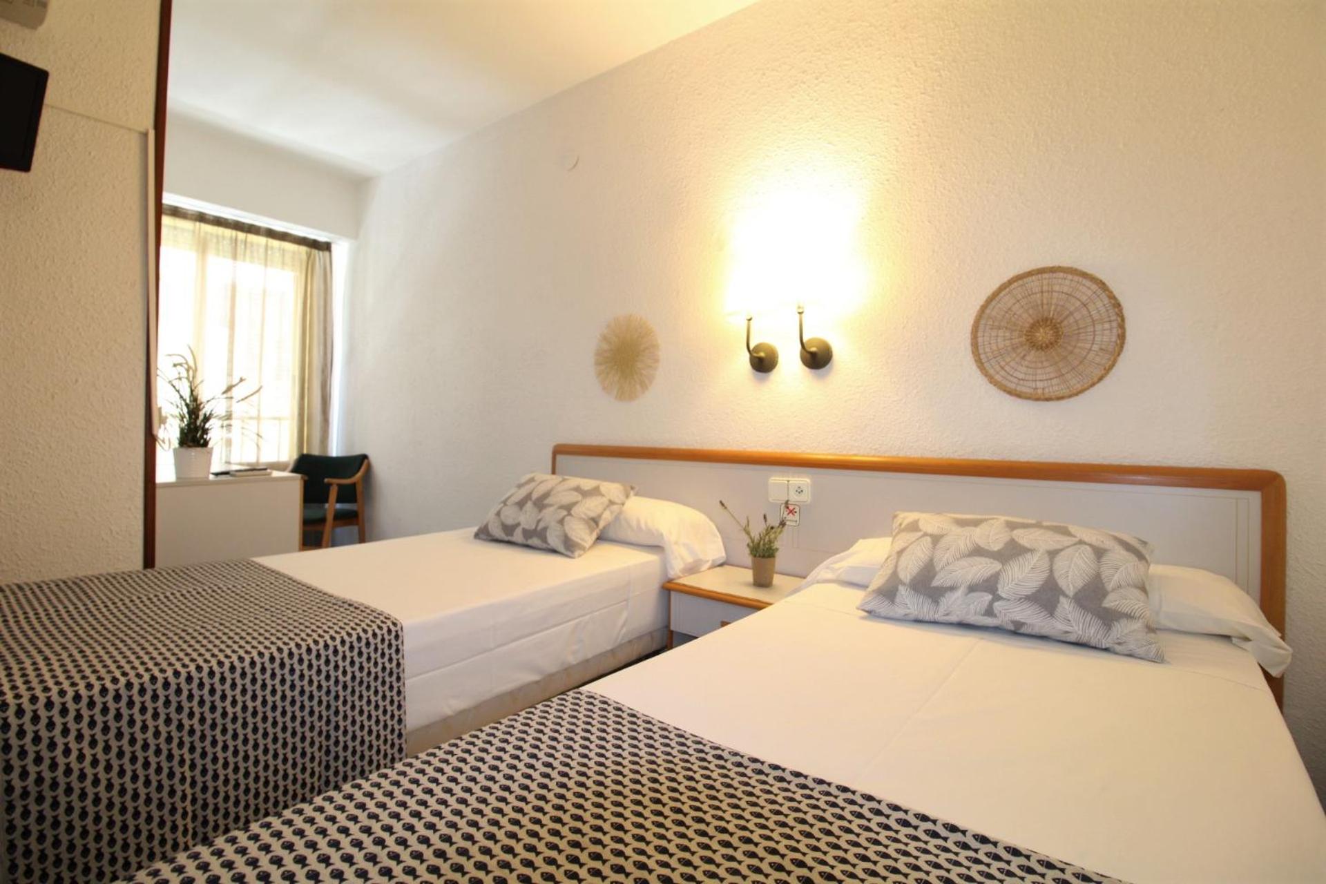 Twin Room photo 2