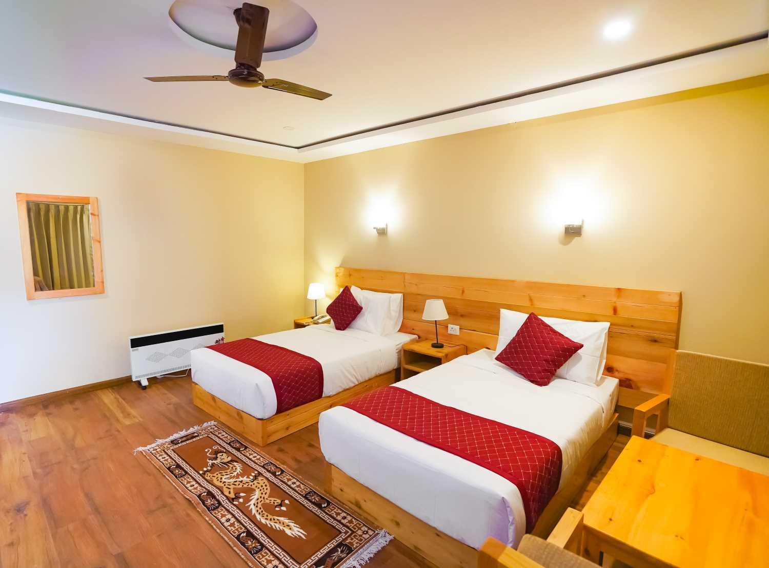 Standard Twin Room photo 2