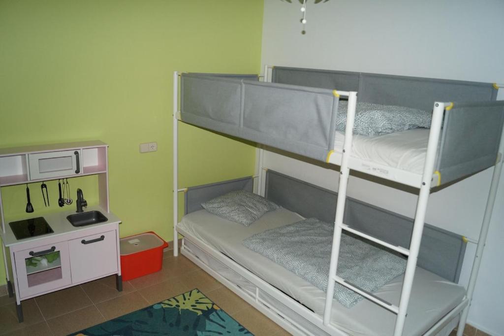 Casa de tres habitaciones
