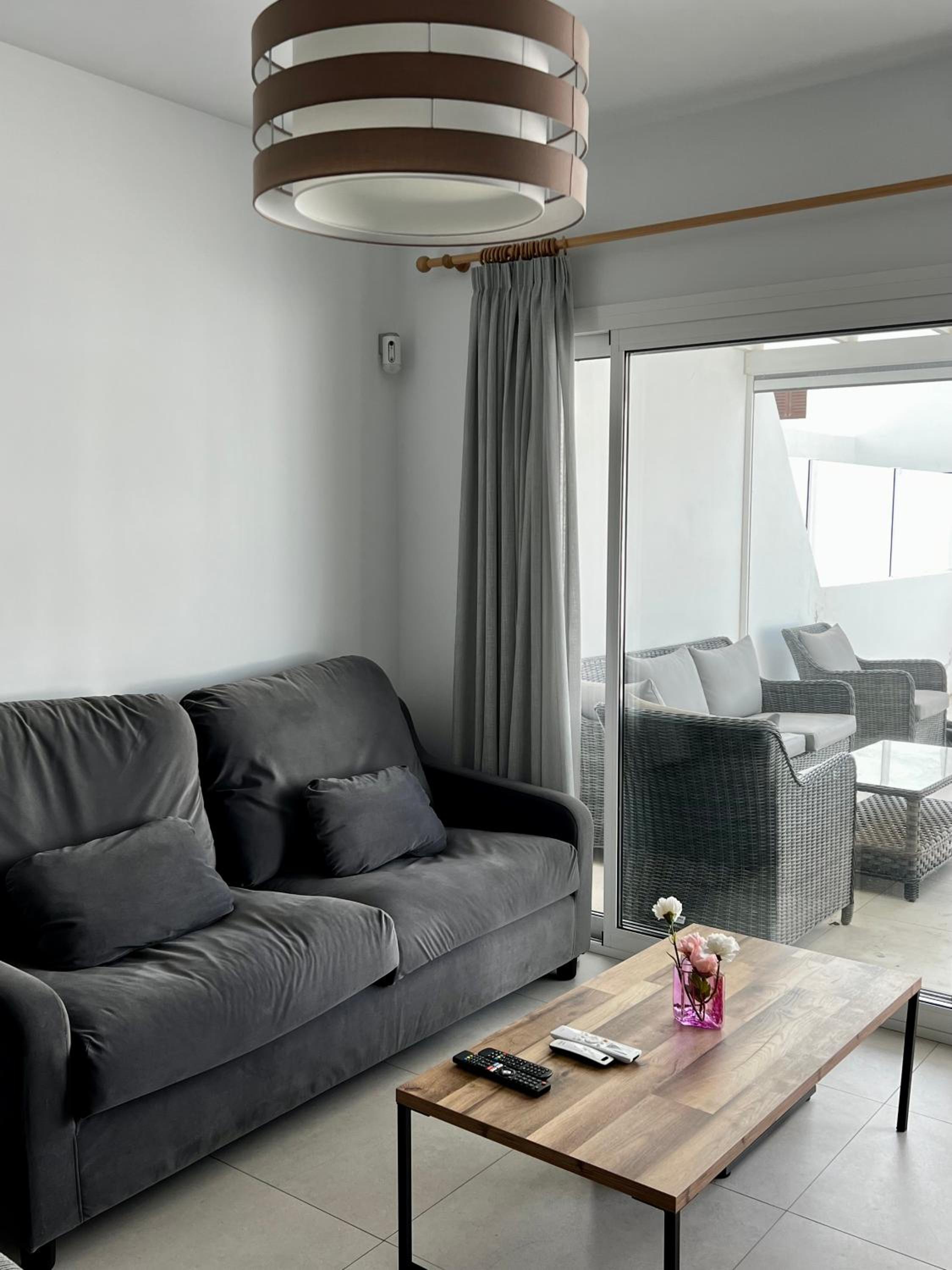 Villa de Tres Habitaciones