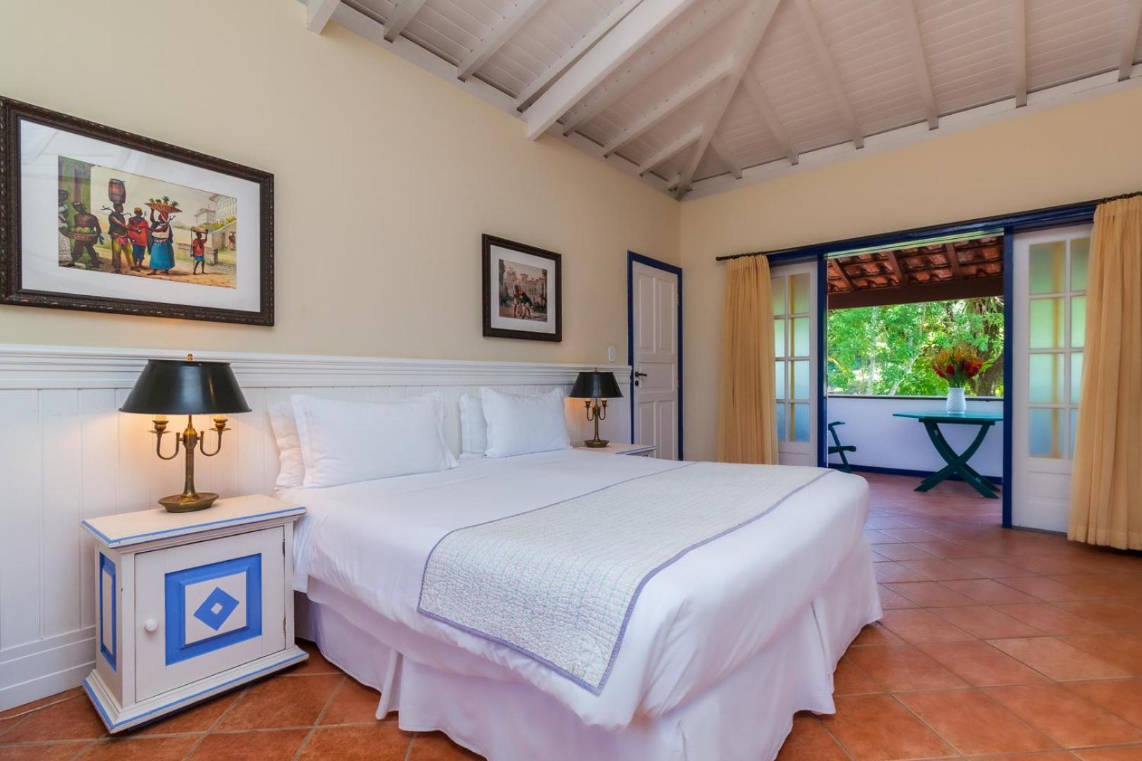 Super Deluxe Quadruple Room with Lake View photo 1