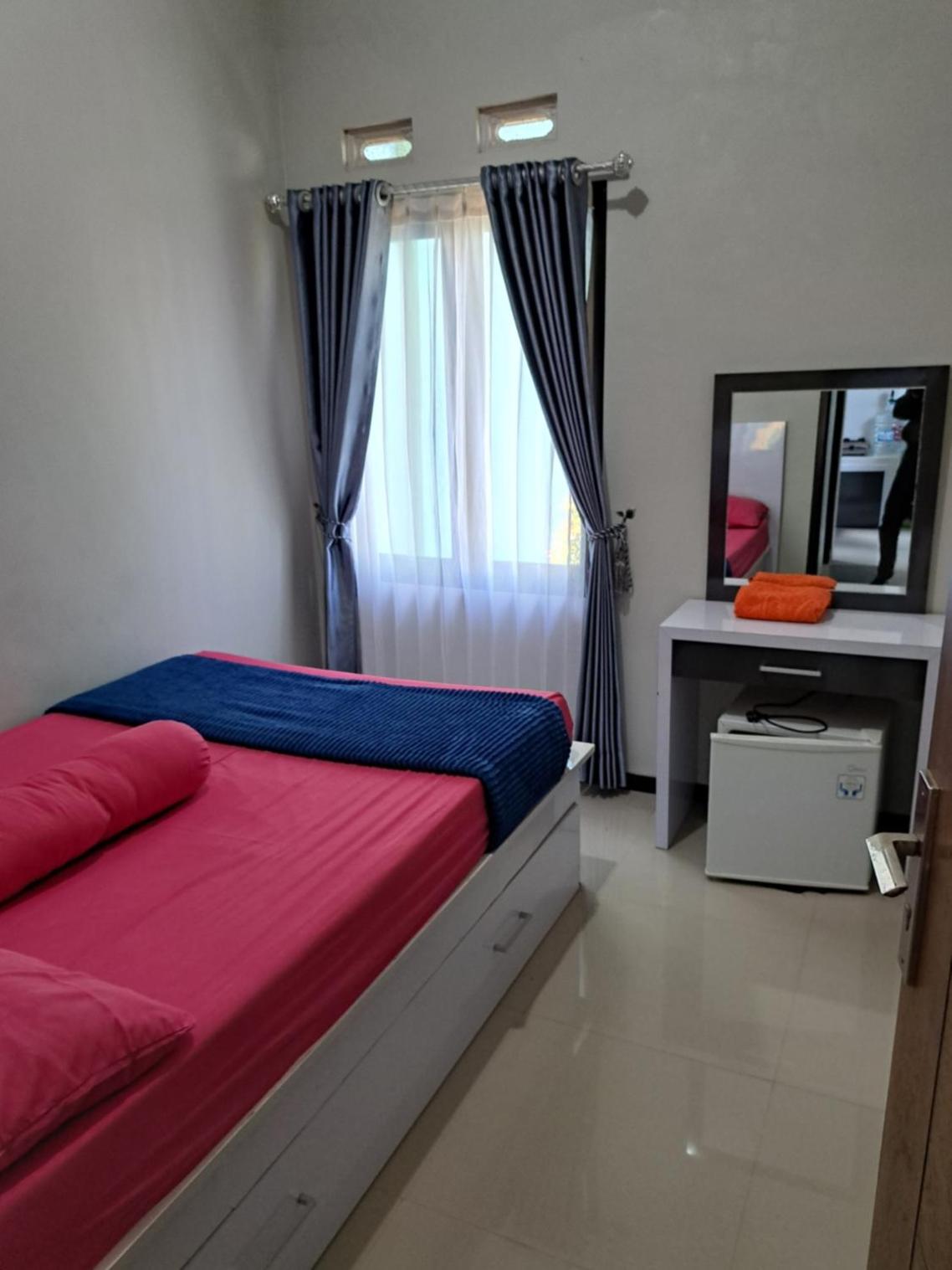 Two-Bedroom Apartment - Photo 32