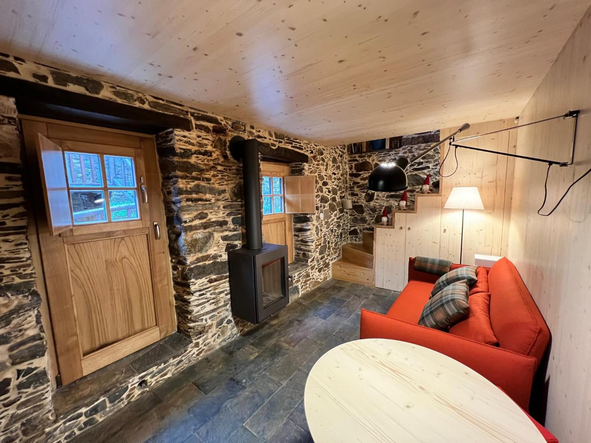 One-Bedroom House photo 3