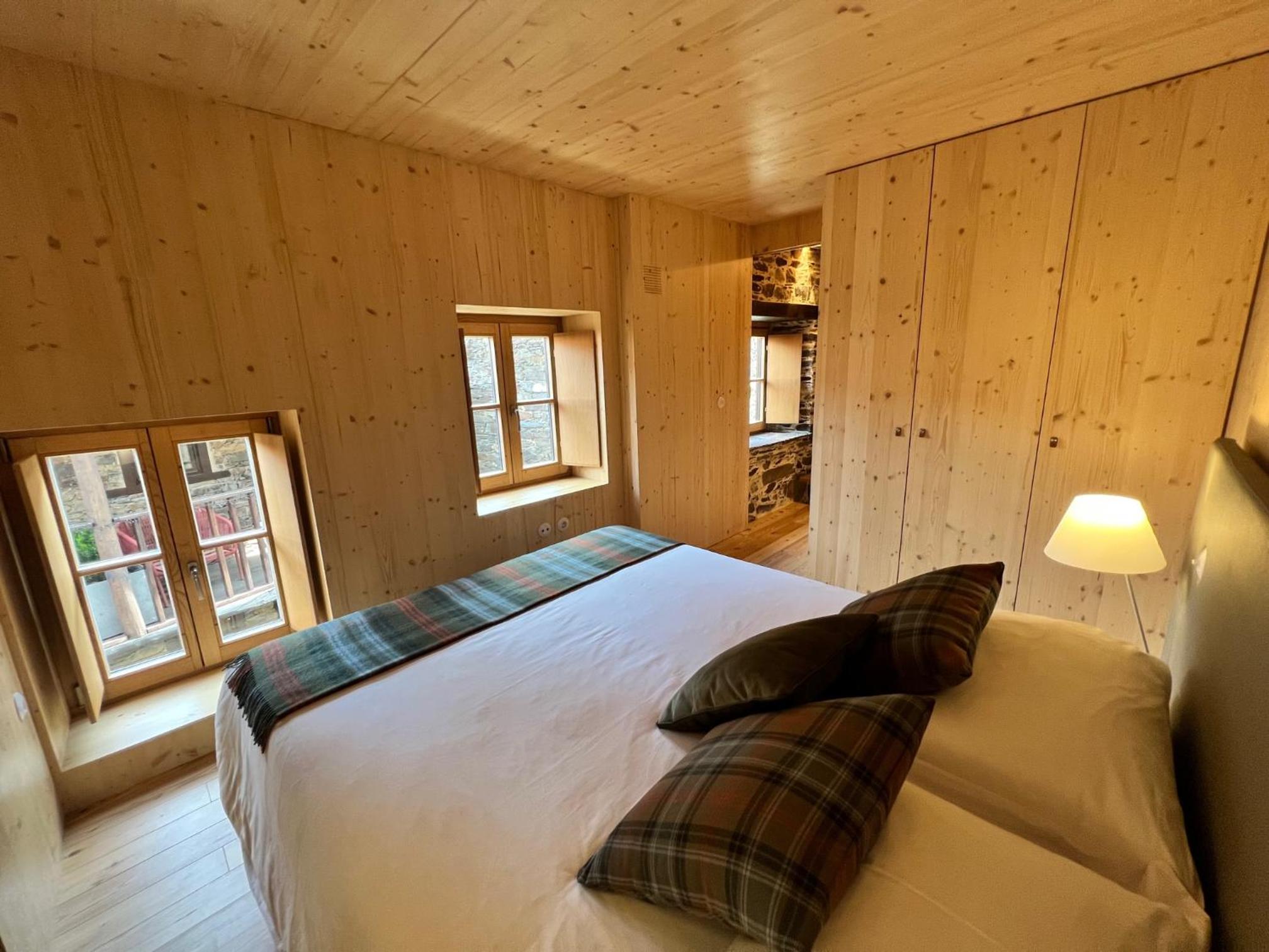 One-Bedroom House photo 1