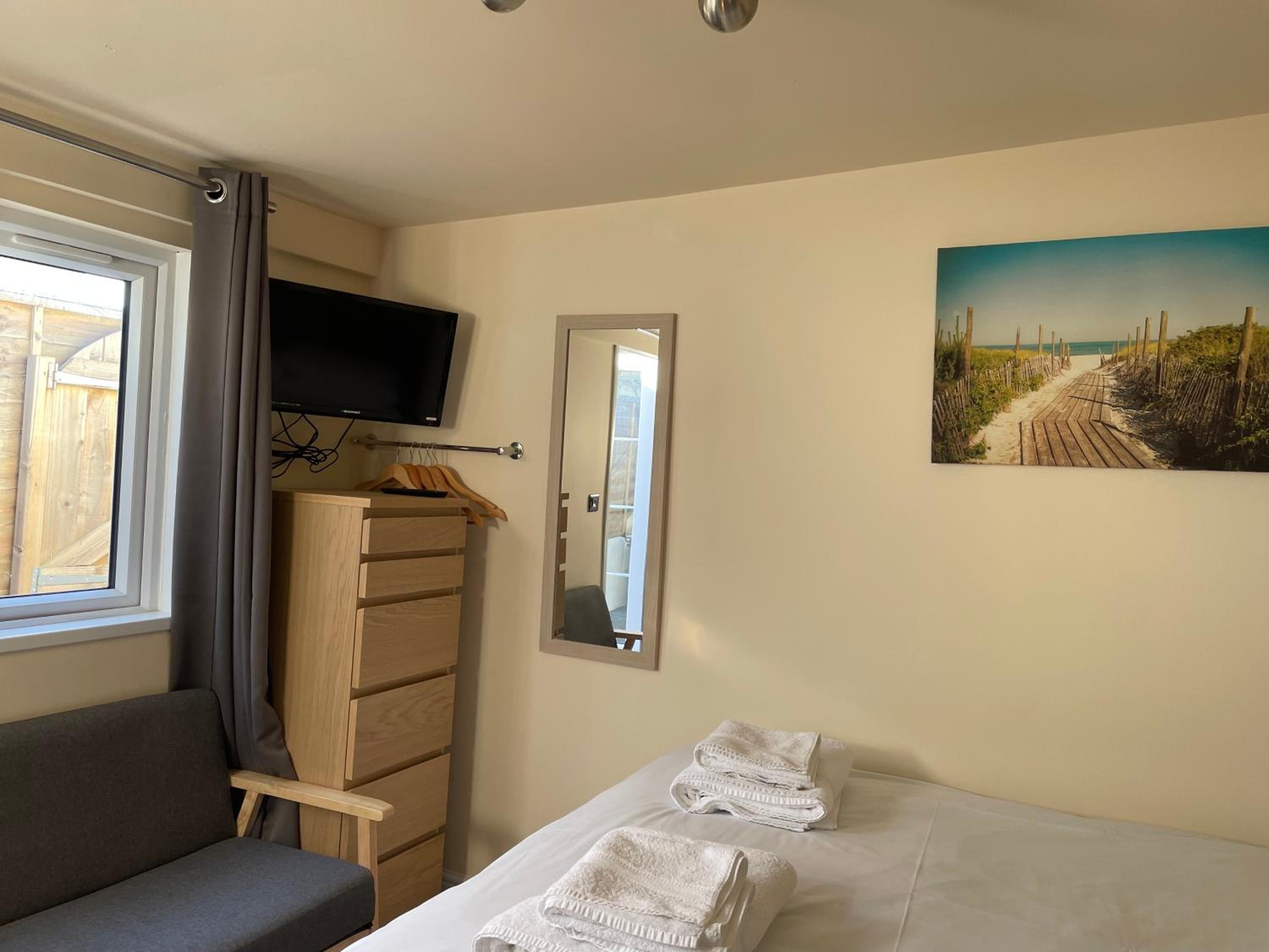 Double Room - Photo 1