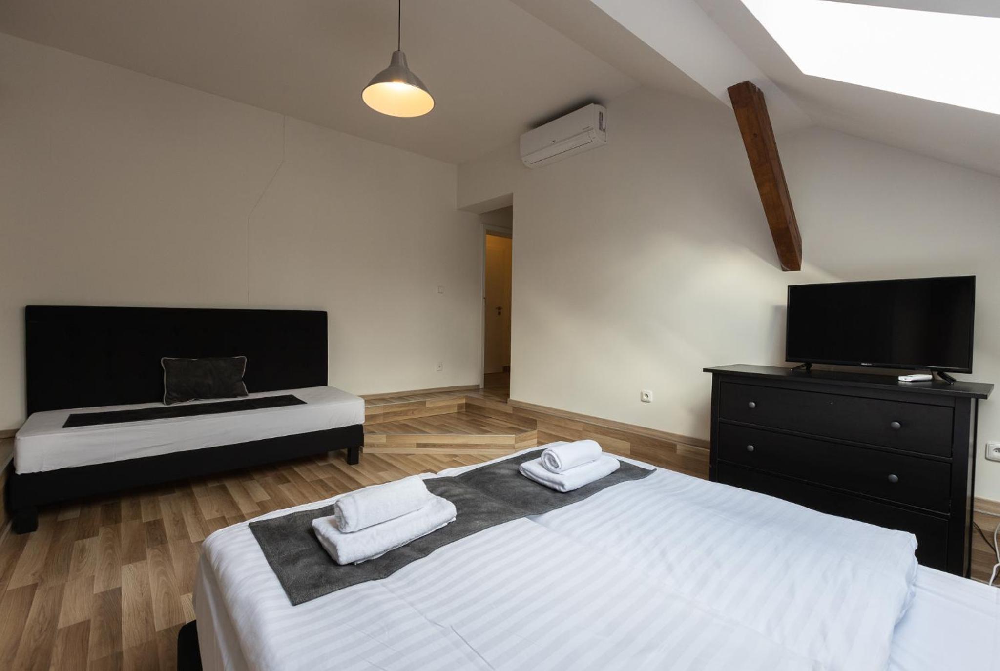 Two-Bedroom Apartment thumbnail 6