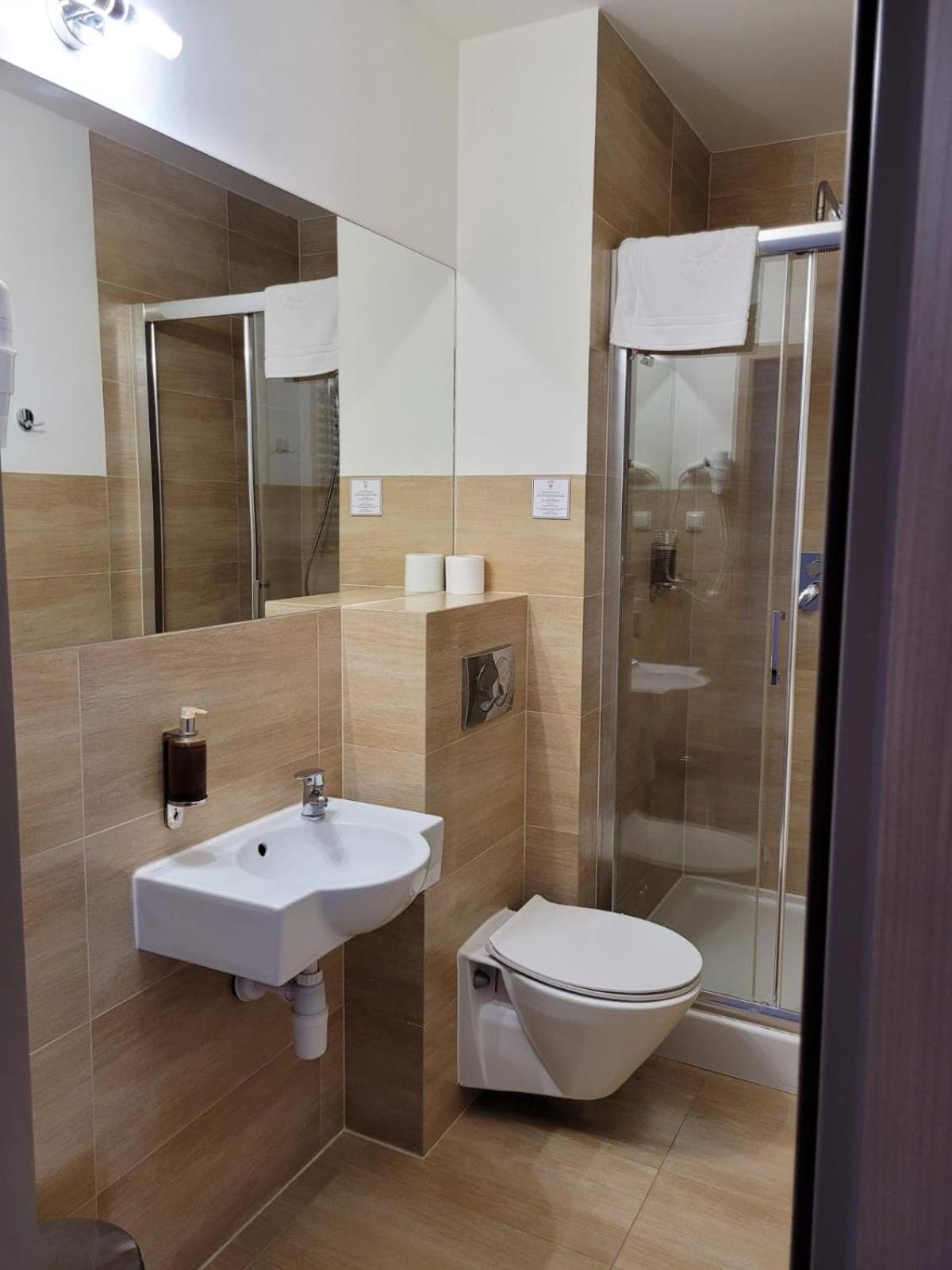 Triple Room - Photo 3