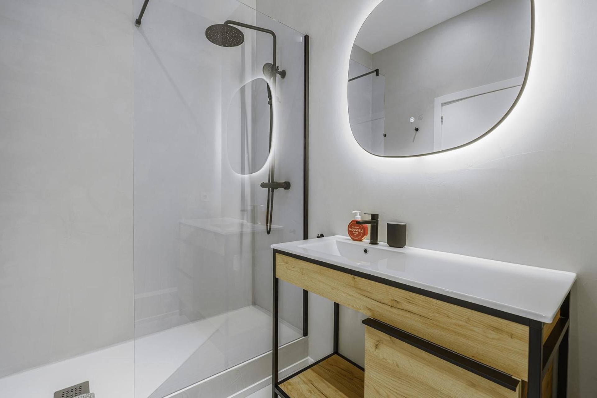 Apartment with Terrace photo 3