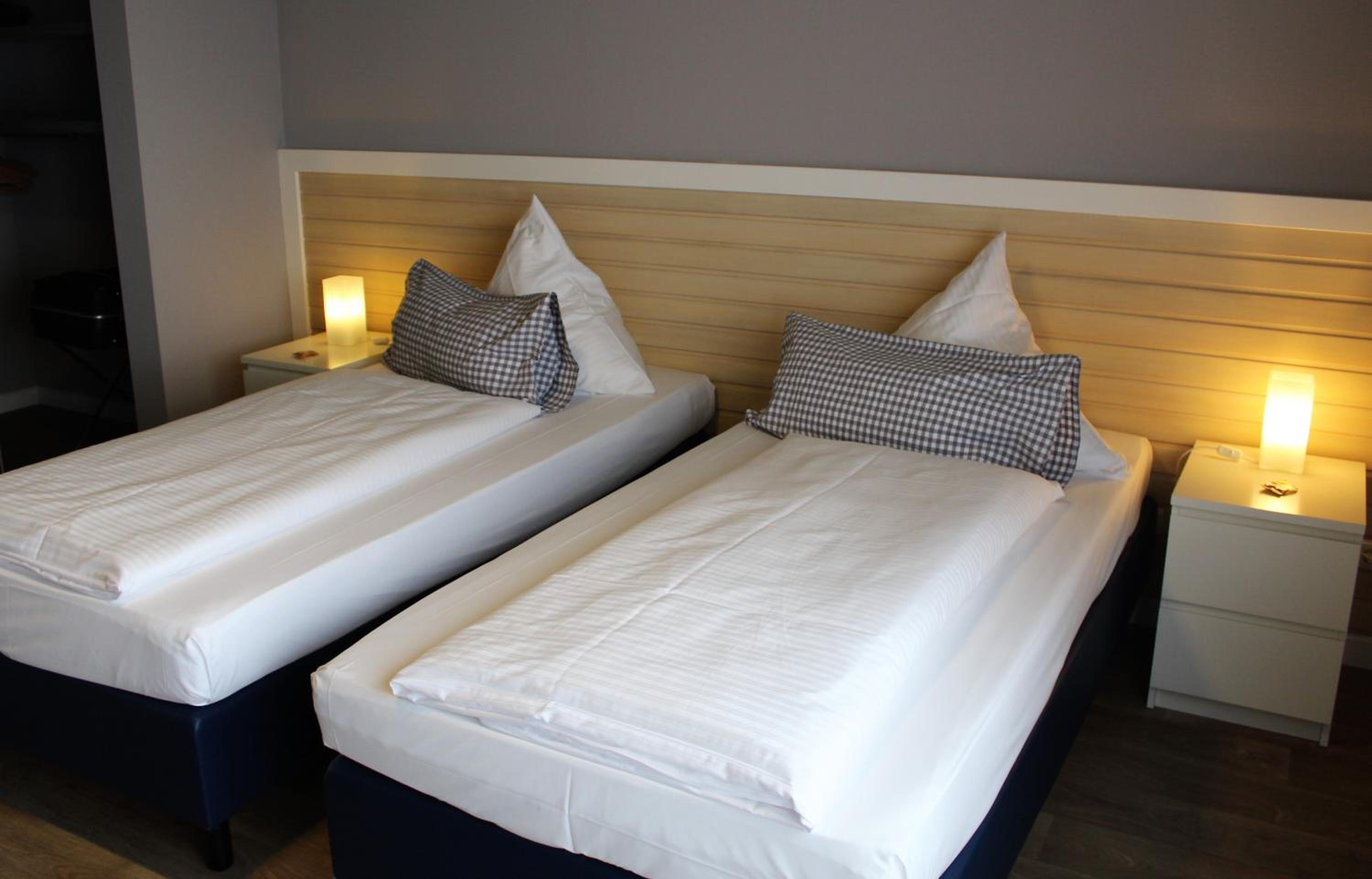 Standard Twin Room photo 1