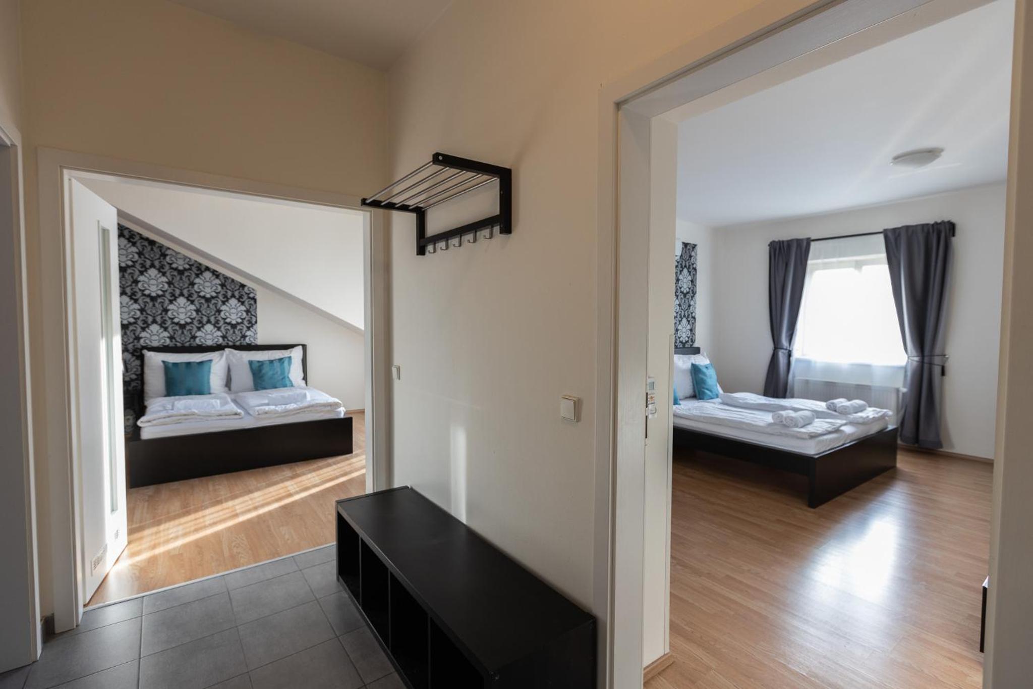 Two-Bedroom Apartment with Balcony (7 Adults)