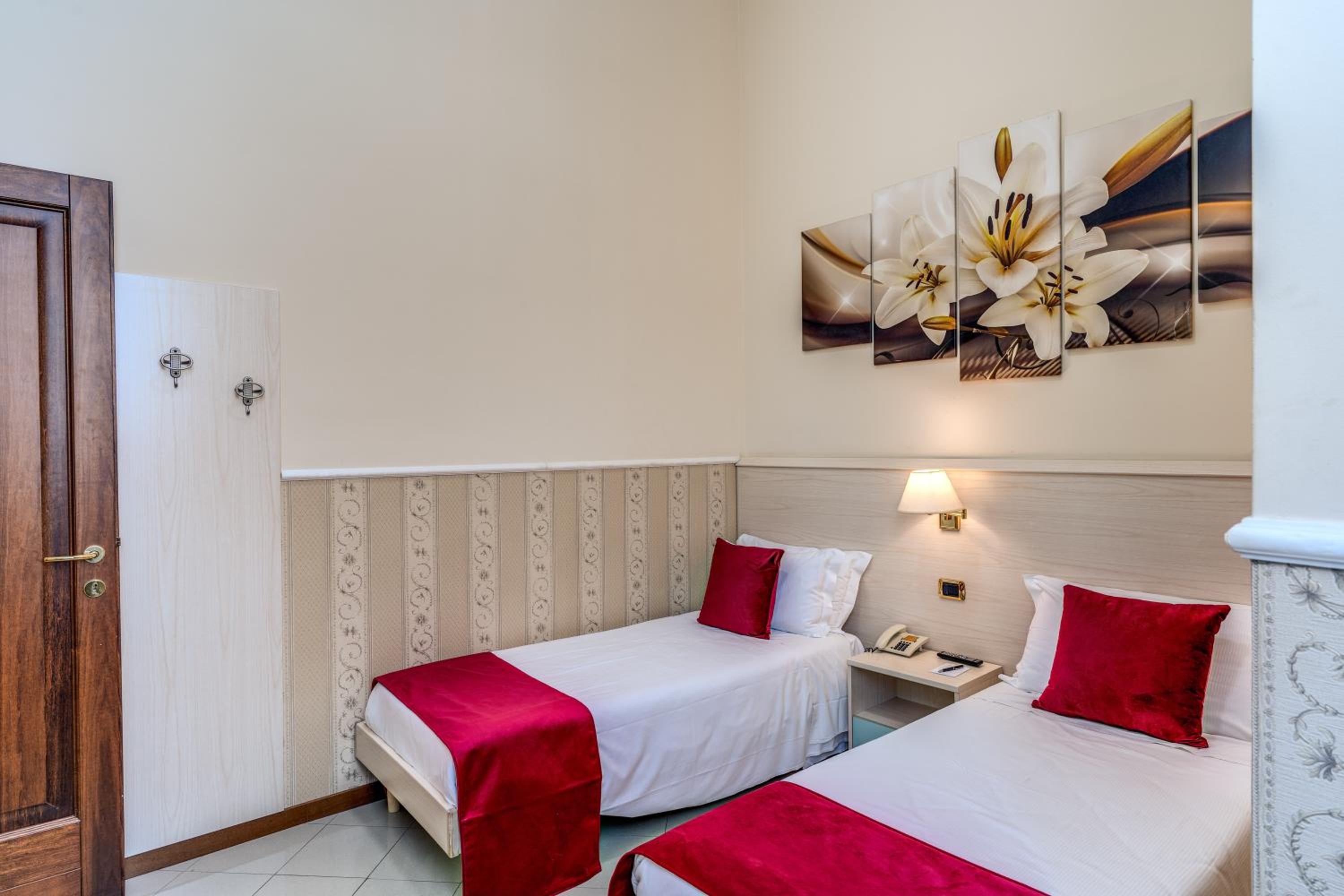 Hotel Ottaviano Augusto - Photo 14