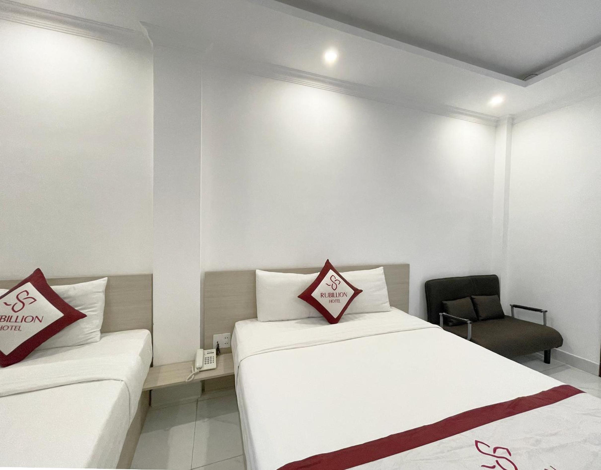 Deluxe Family Room with City View
