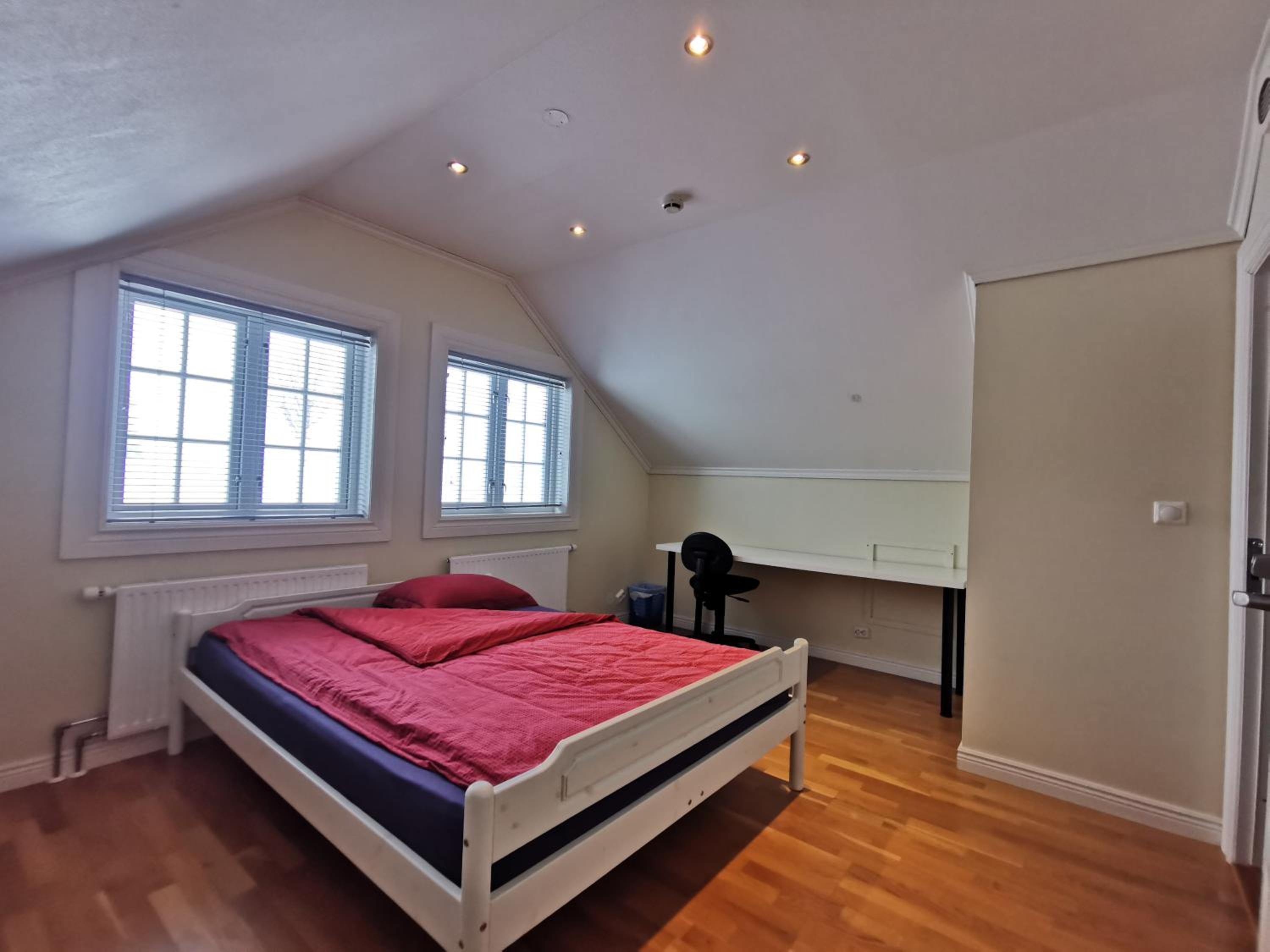 Double Room with Private External Bathroom photo 1