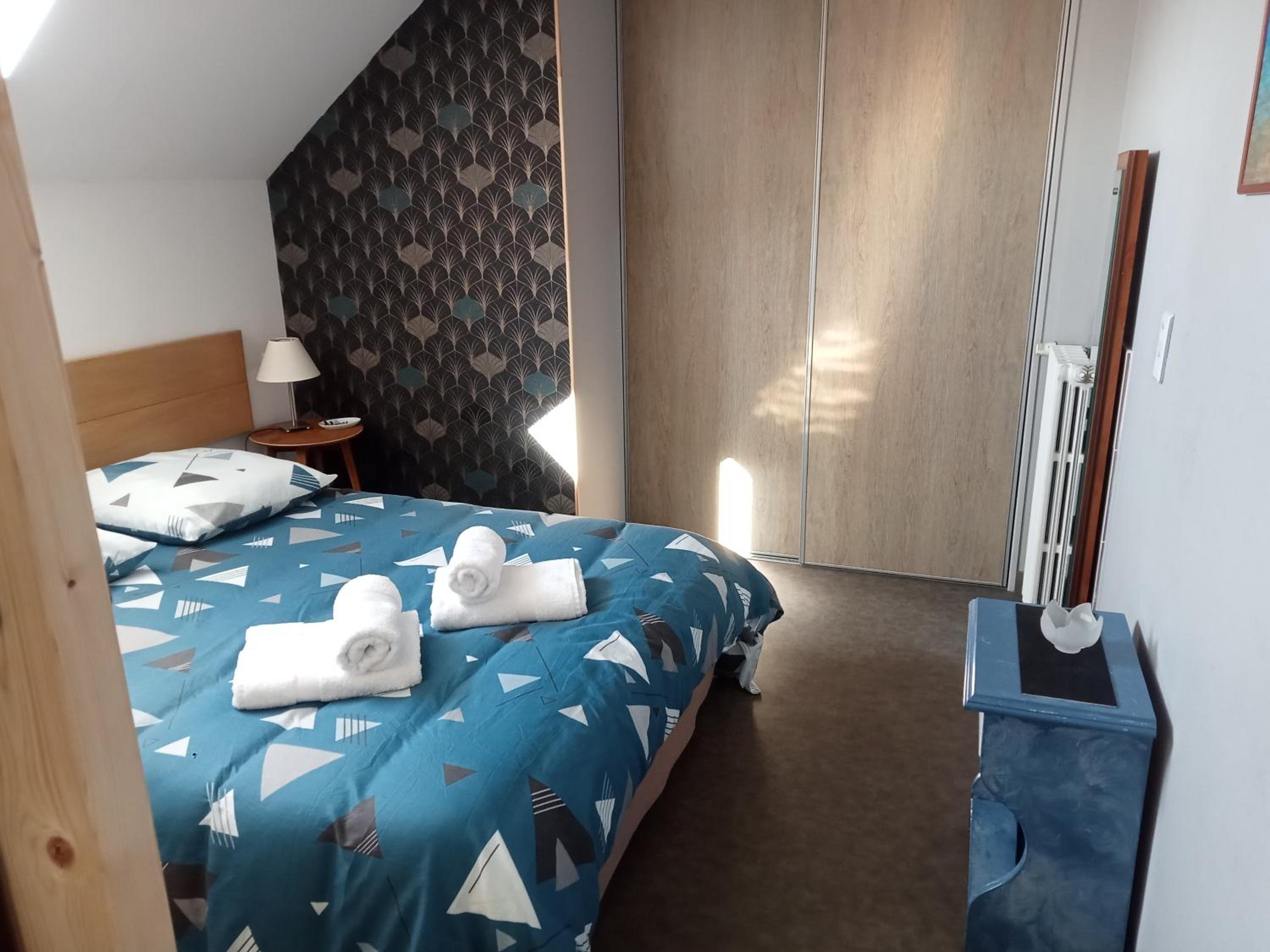 One-Bedroom Apartment - Photo 5