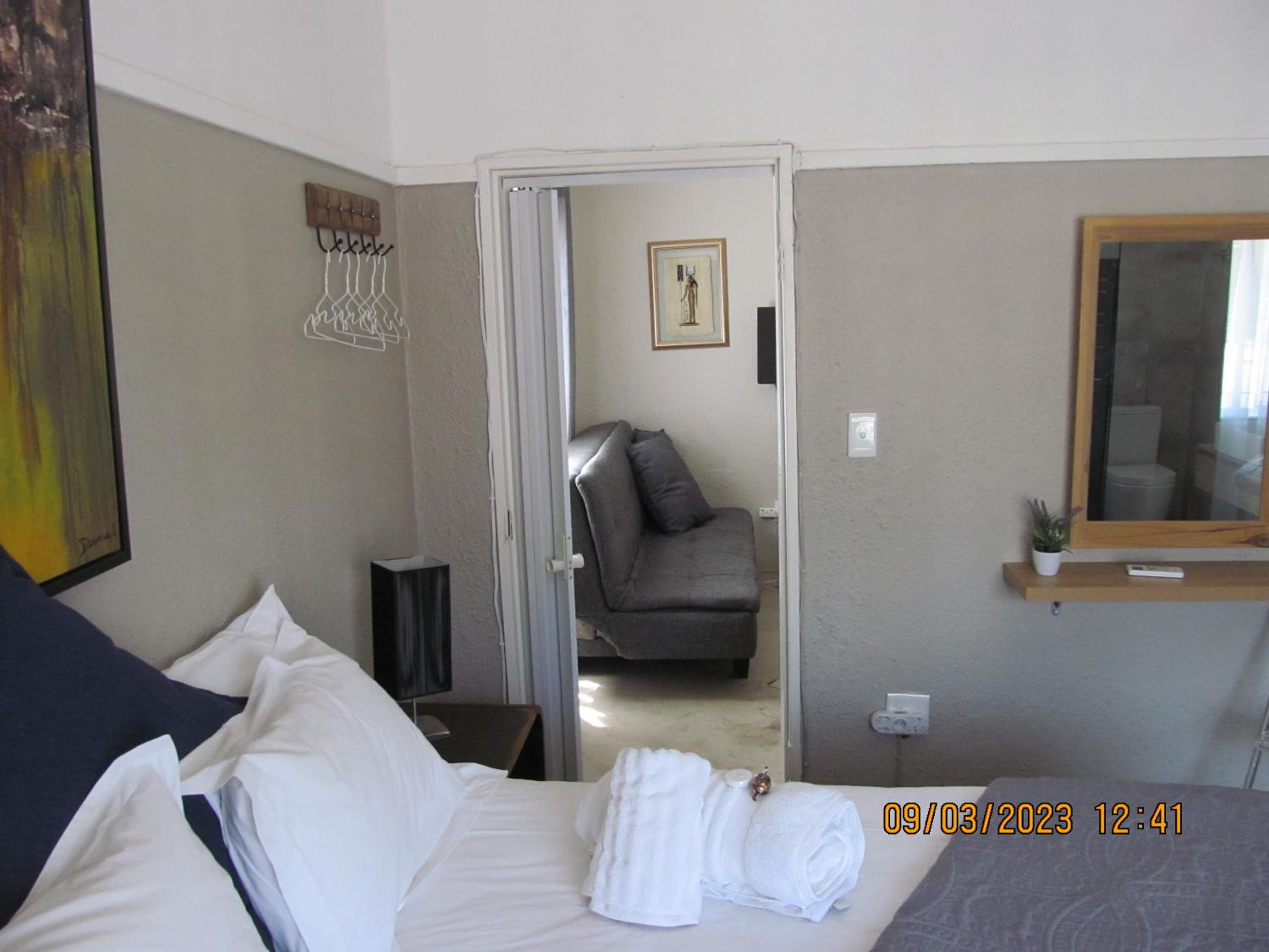 Deluxe Suite - Photo 2