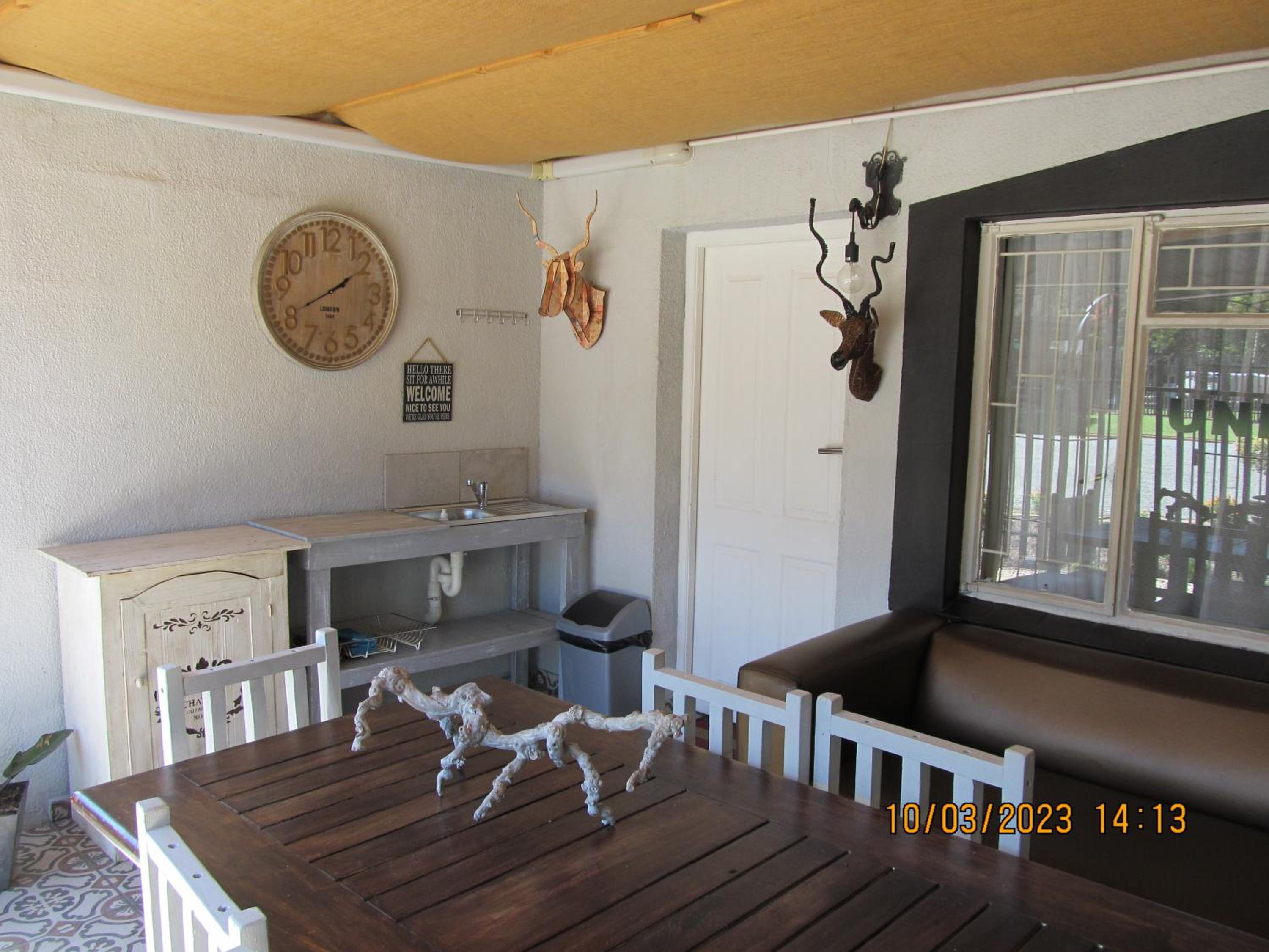 Deluxe Suite - Photo 10