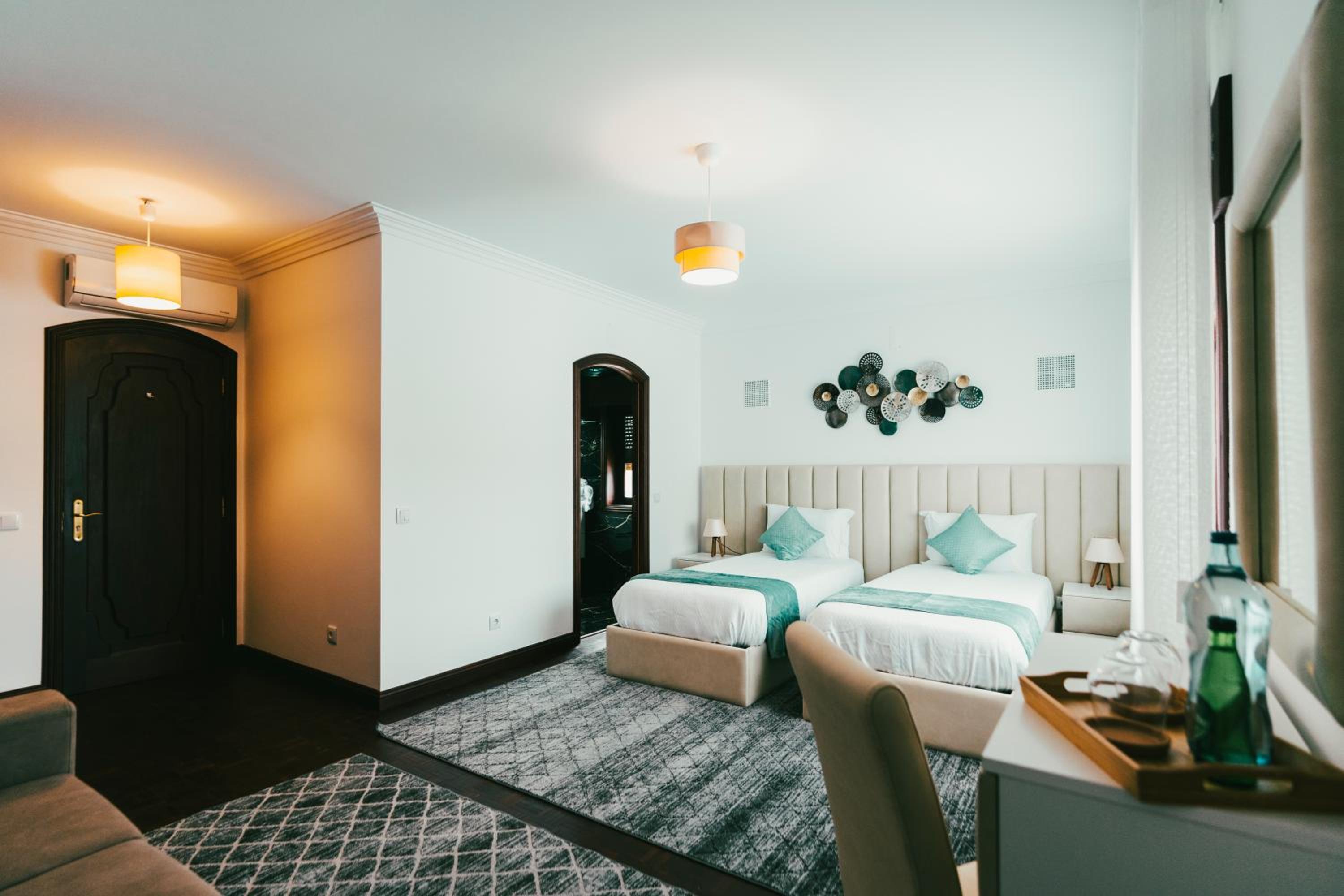 Twin Room with Garden View - Photo 4