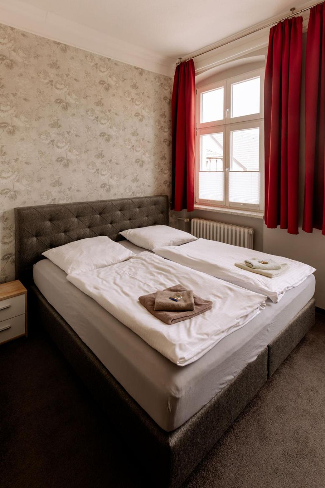 Double Room with Private Bathroom photo 2