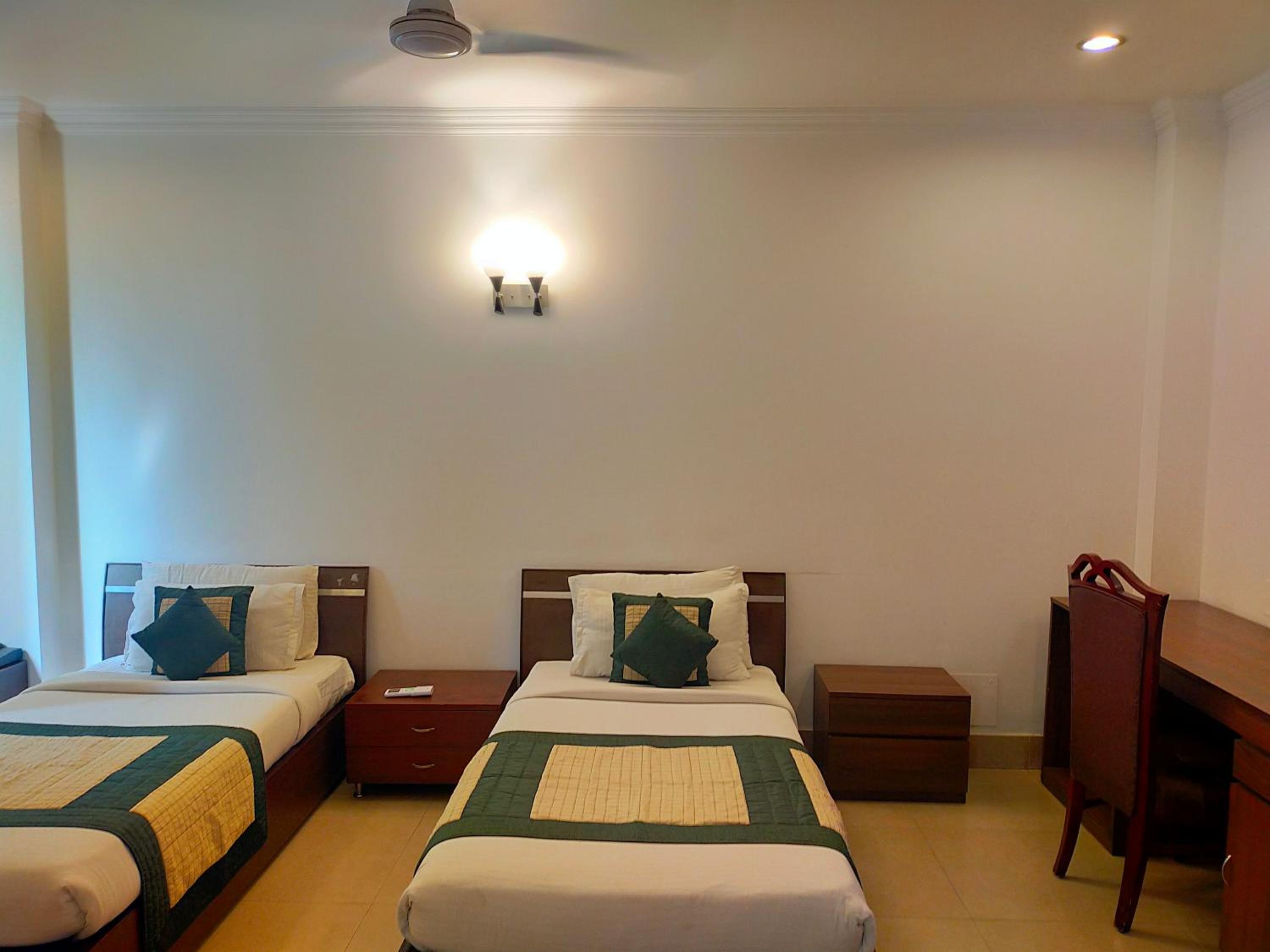 Deluxe Double Or Twin Room photo 1