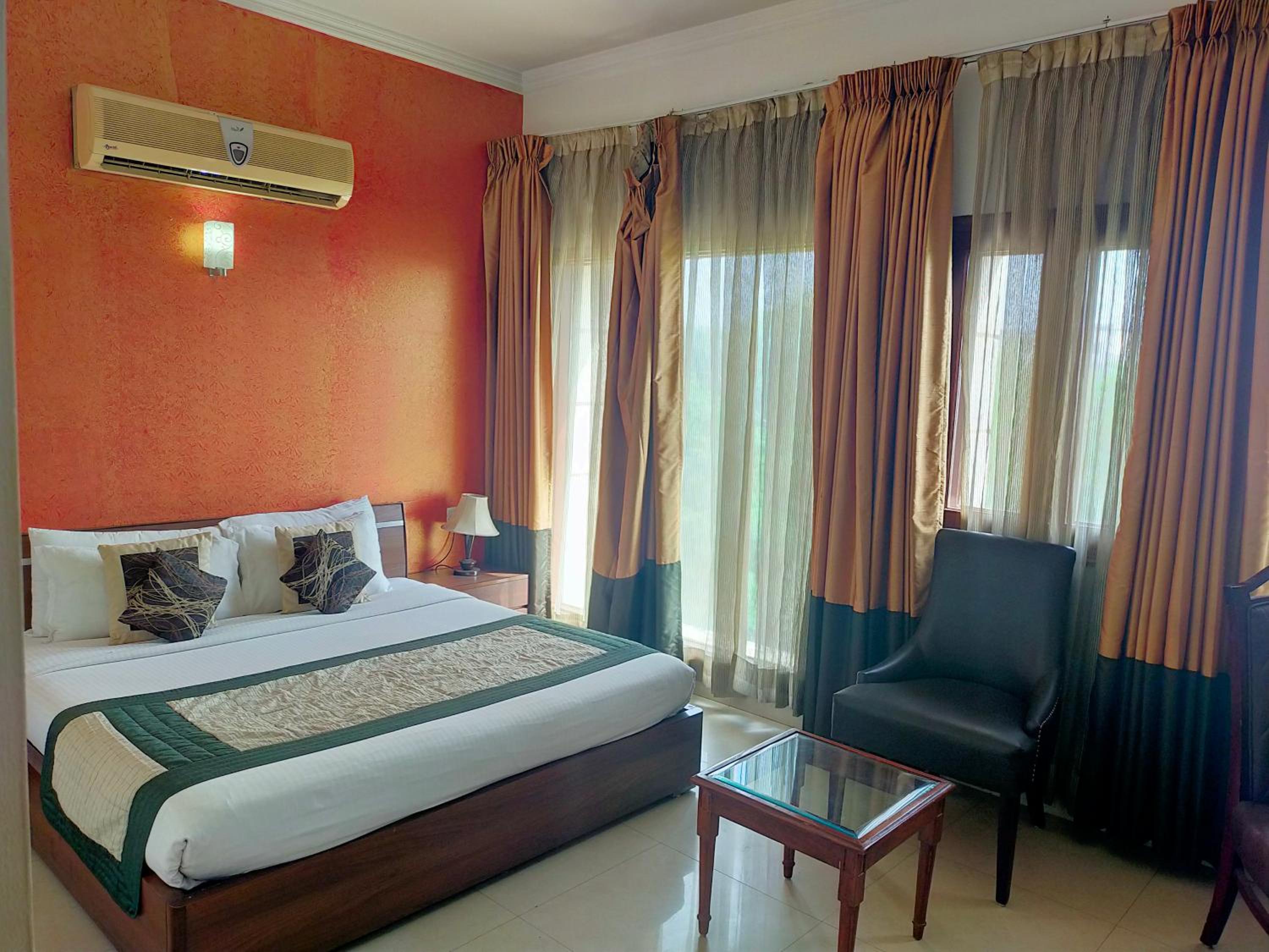 Superior Double Or Twin Room With City View photo 2