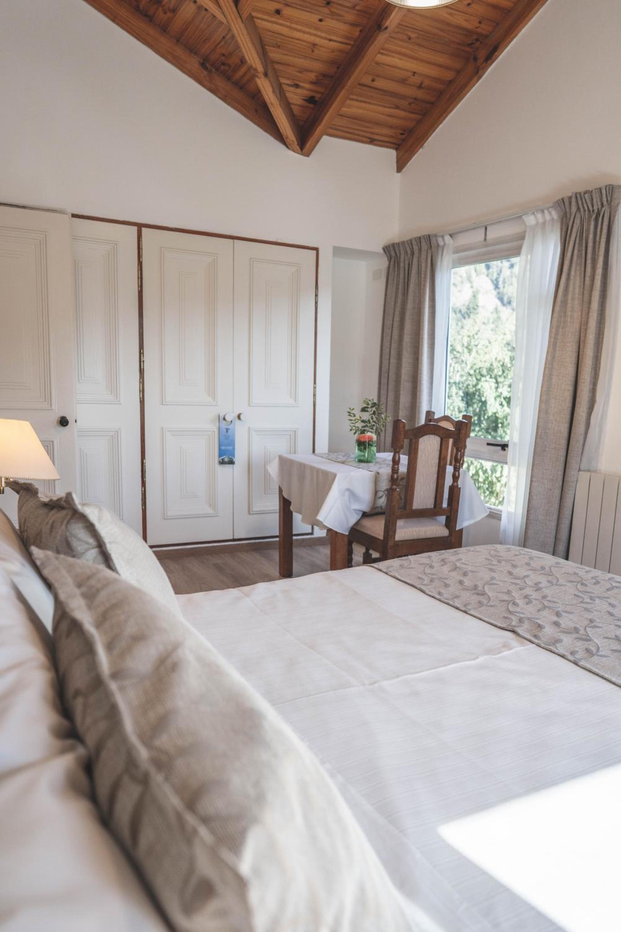 Apartment (4 Adults)