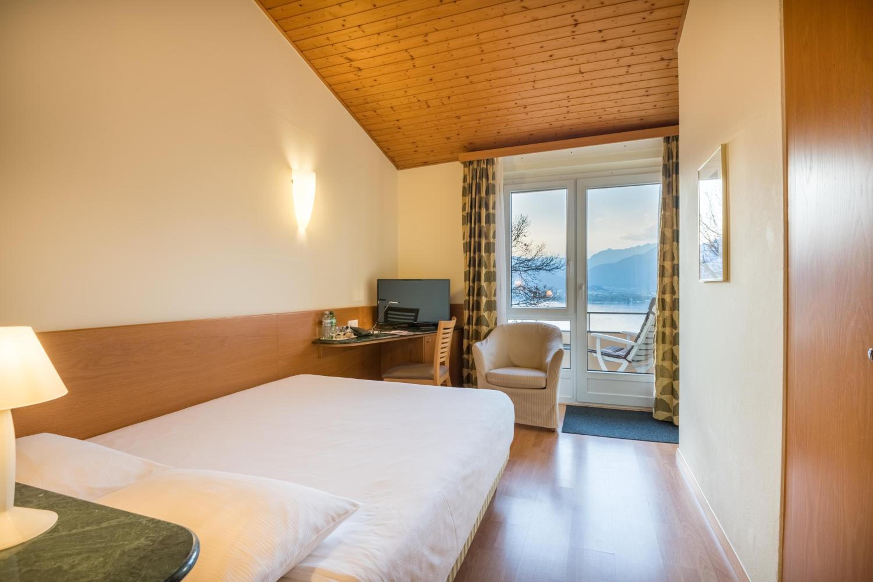 Small Grandlit Double Room with Balcony or Terrace - Photo 1