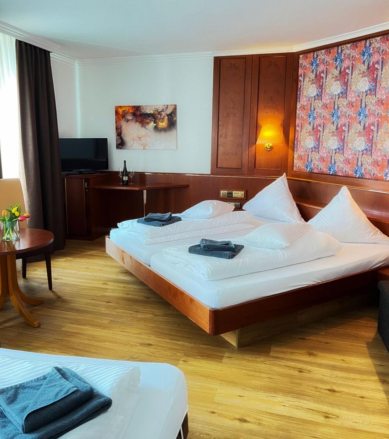 Triple Room with Shower