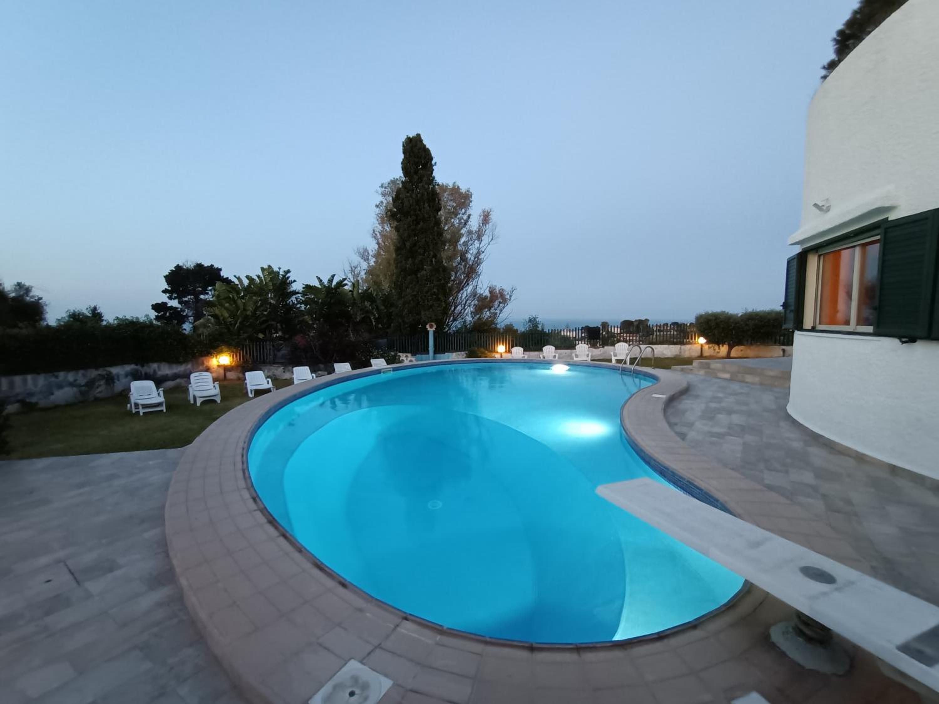 Villa with Private Pool photo 3