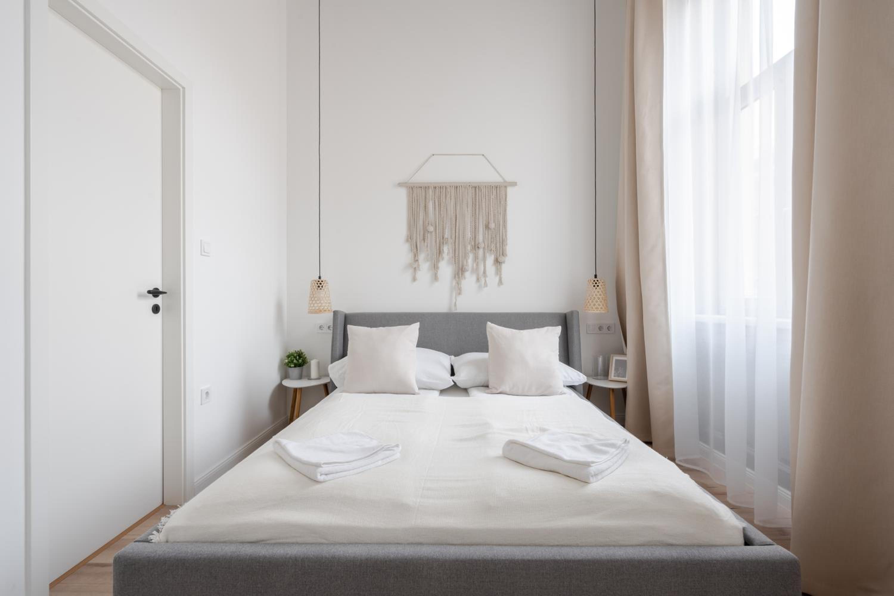 Superior Apartment