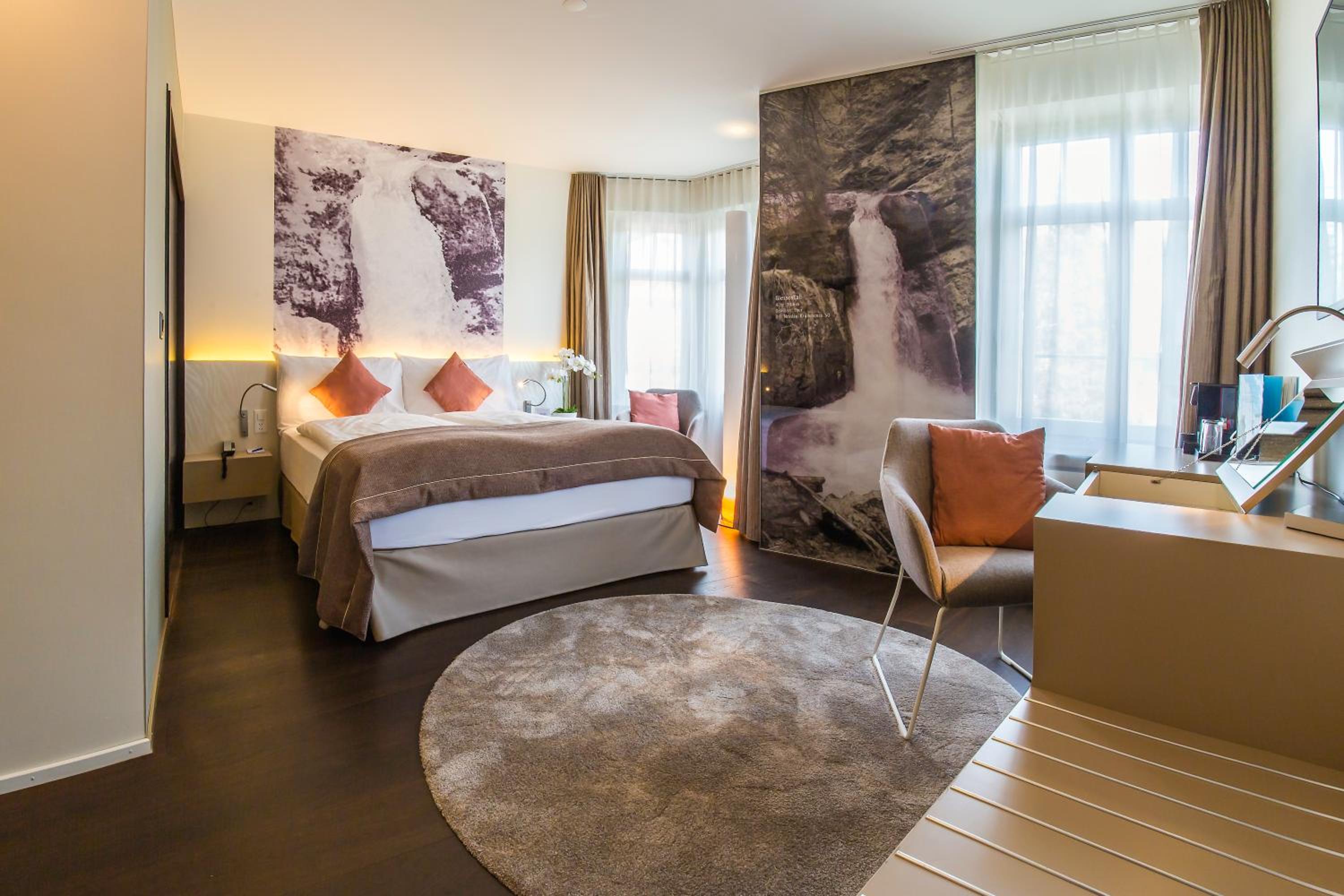 Double Room - Medium