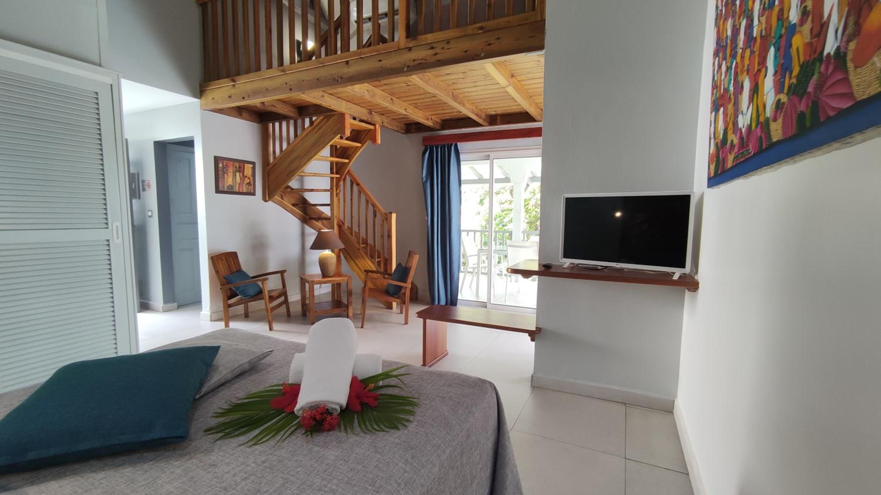 Junior Suite with Garden View - Photo 5