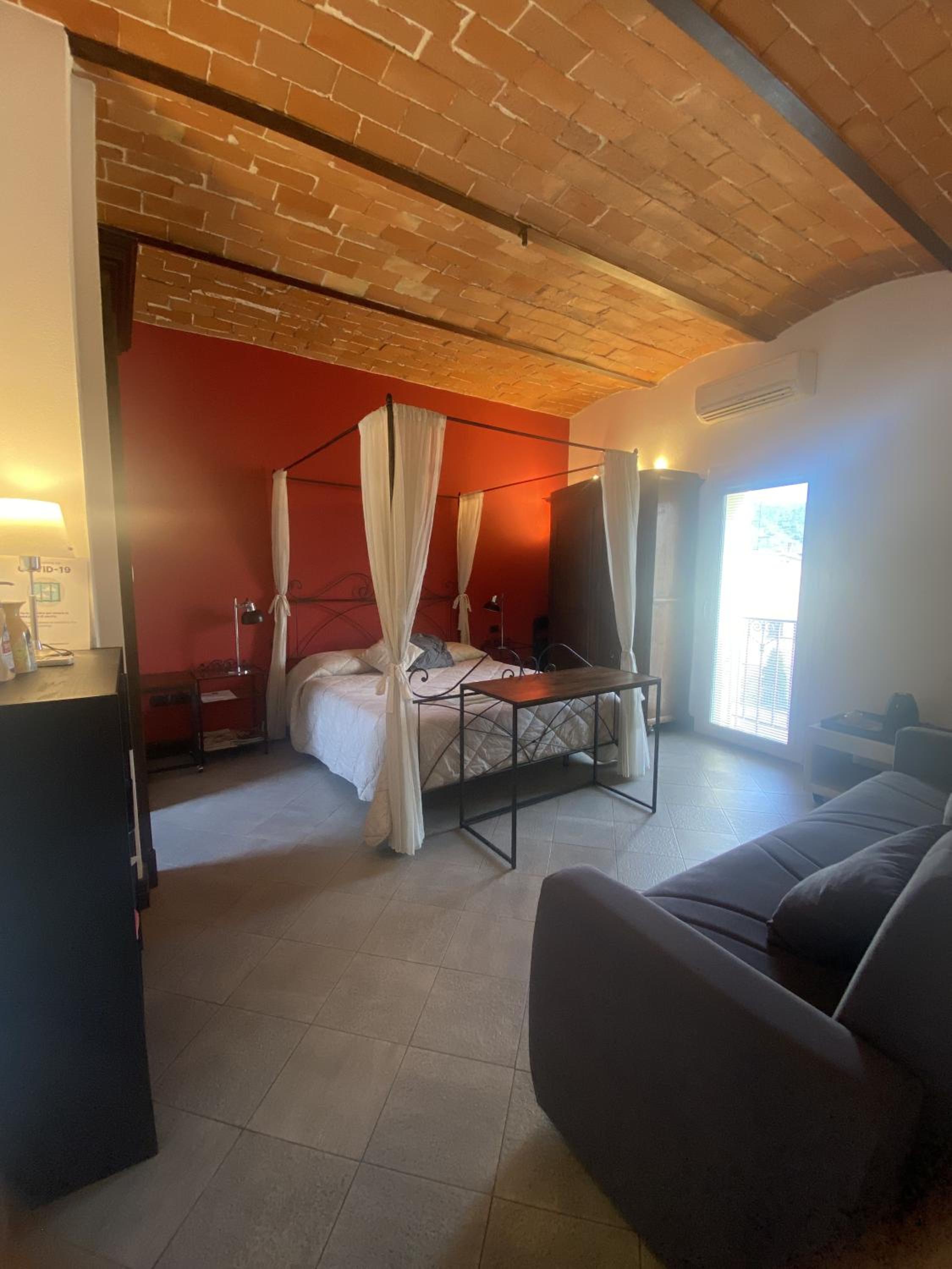 Superior Double Room - Photo 1