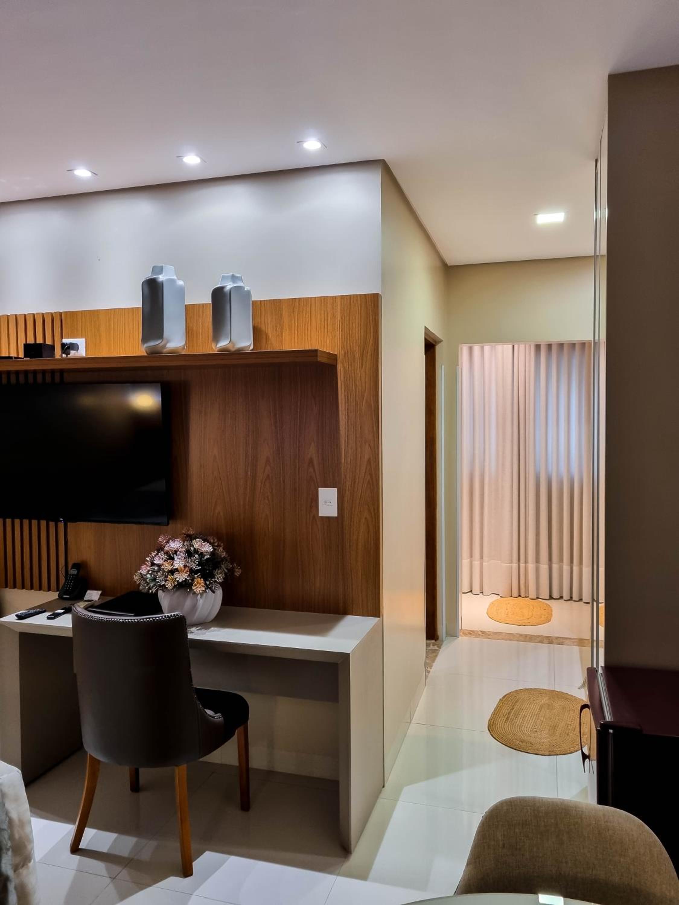 Deluxe Suite with Spa Bath photo 1