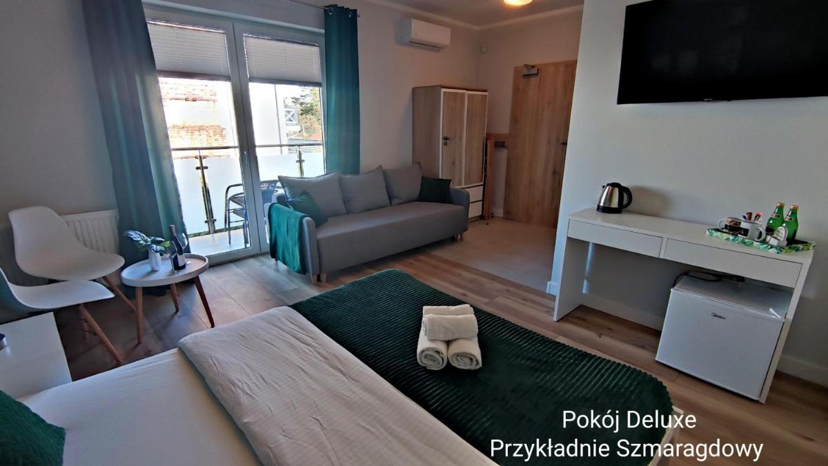 Deluxe Double Room with Extra Bed photo 2