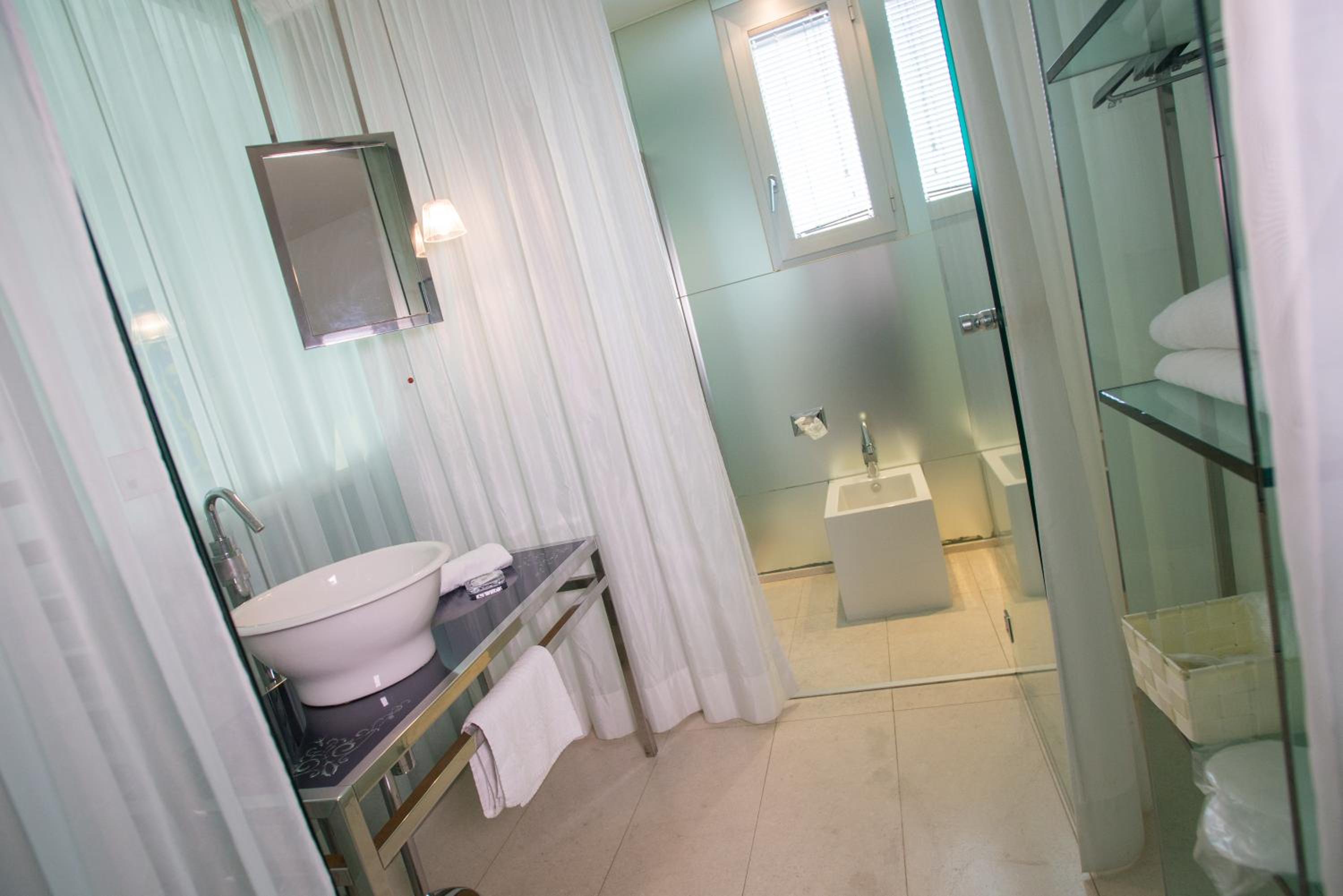 Superior Double Room - Photo 1