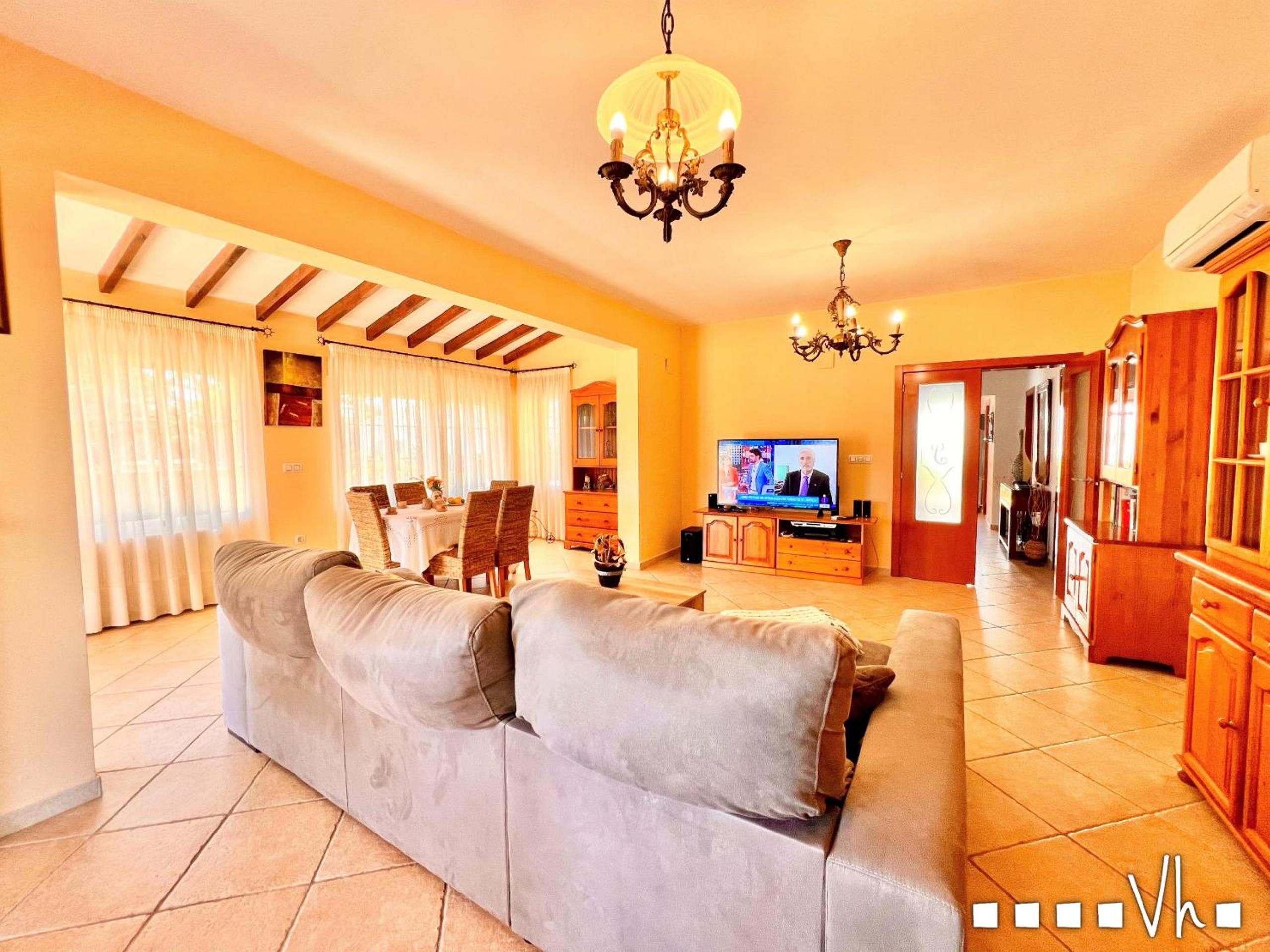 Villa de Cuatro Habitaciones