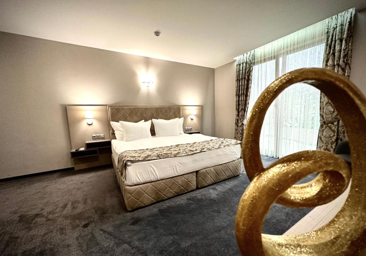 Double or Twin Room photo 2