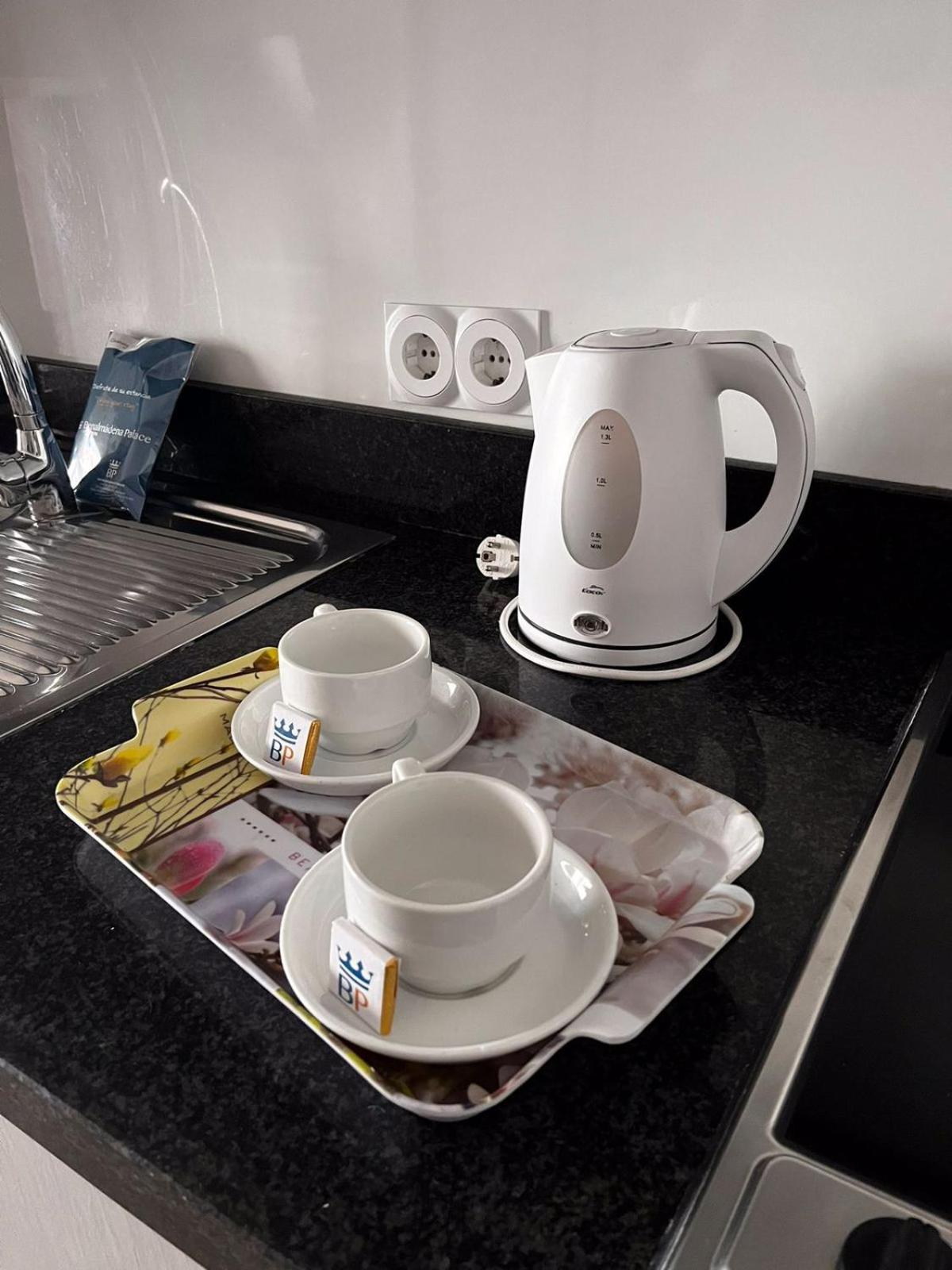 One-Bedroom Apartment (2 Adults)  - Photo 9