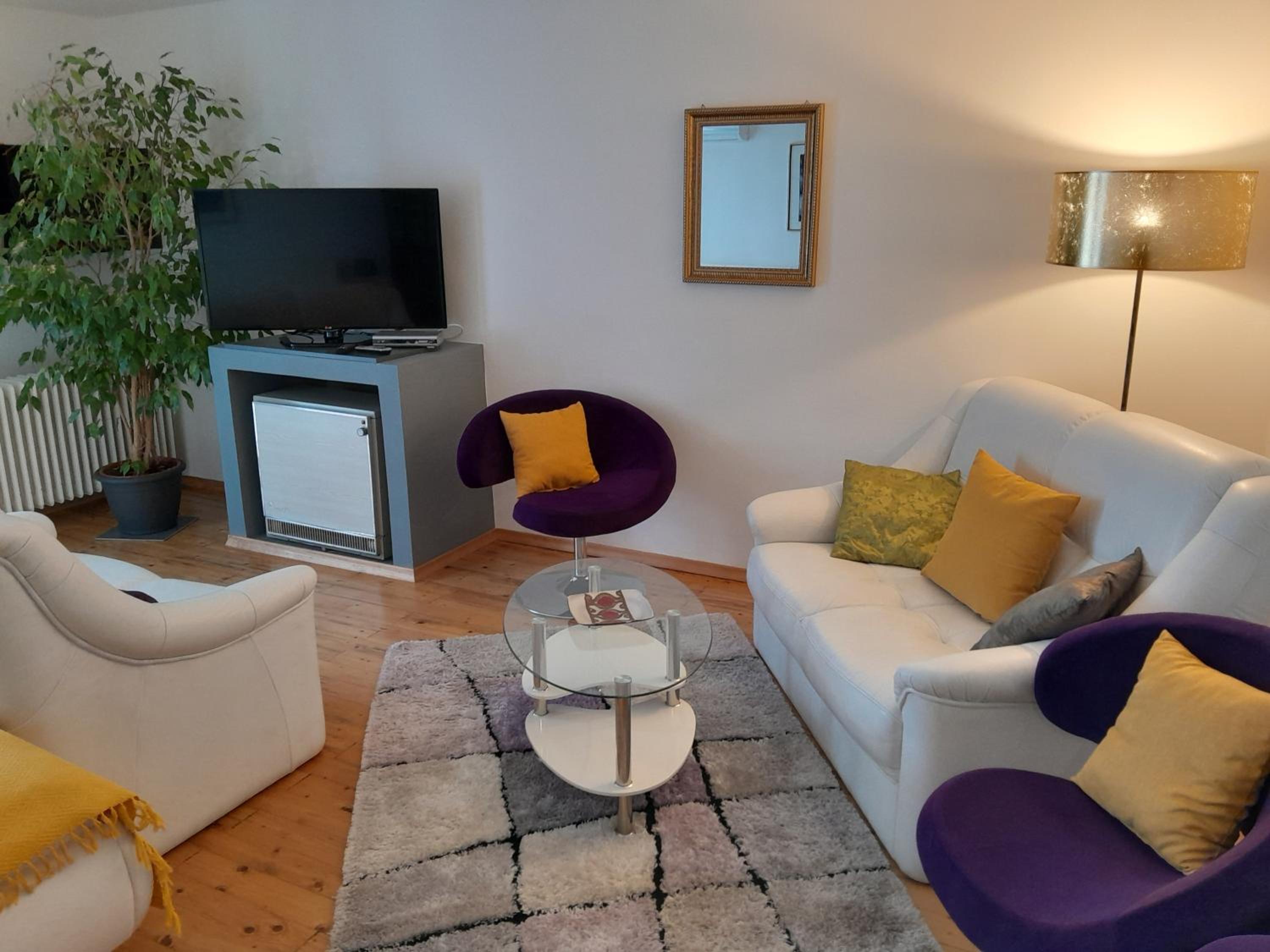 Duplex Two-Bedroom Apartment with Terrace - Photo 16