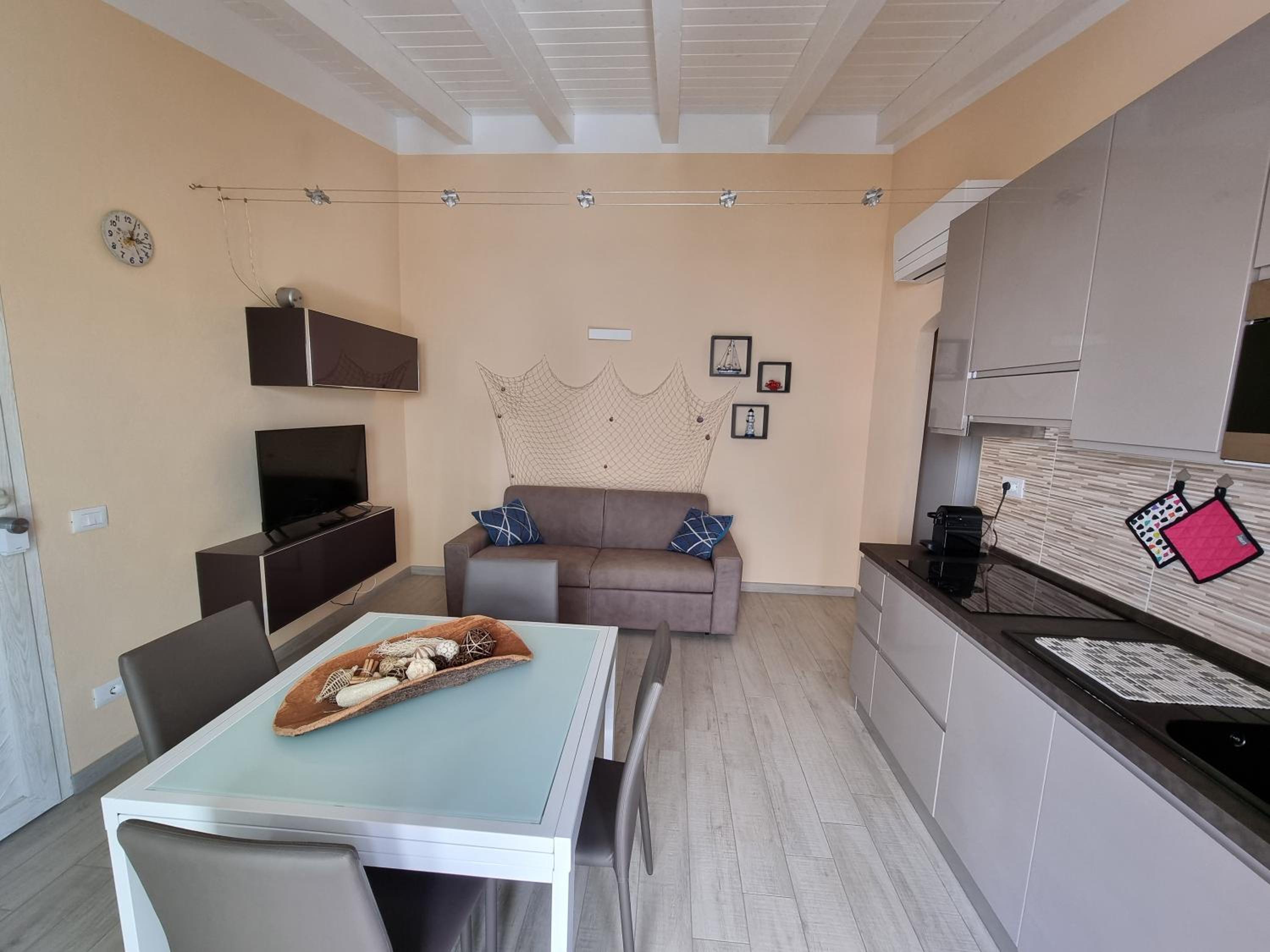 Superior One-Bedroom Apartment With Balcony